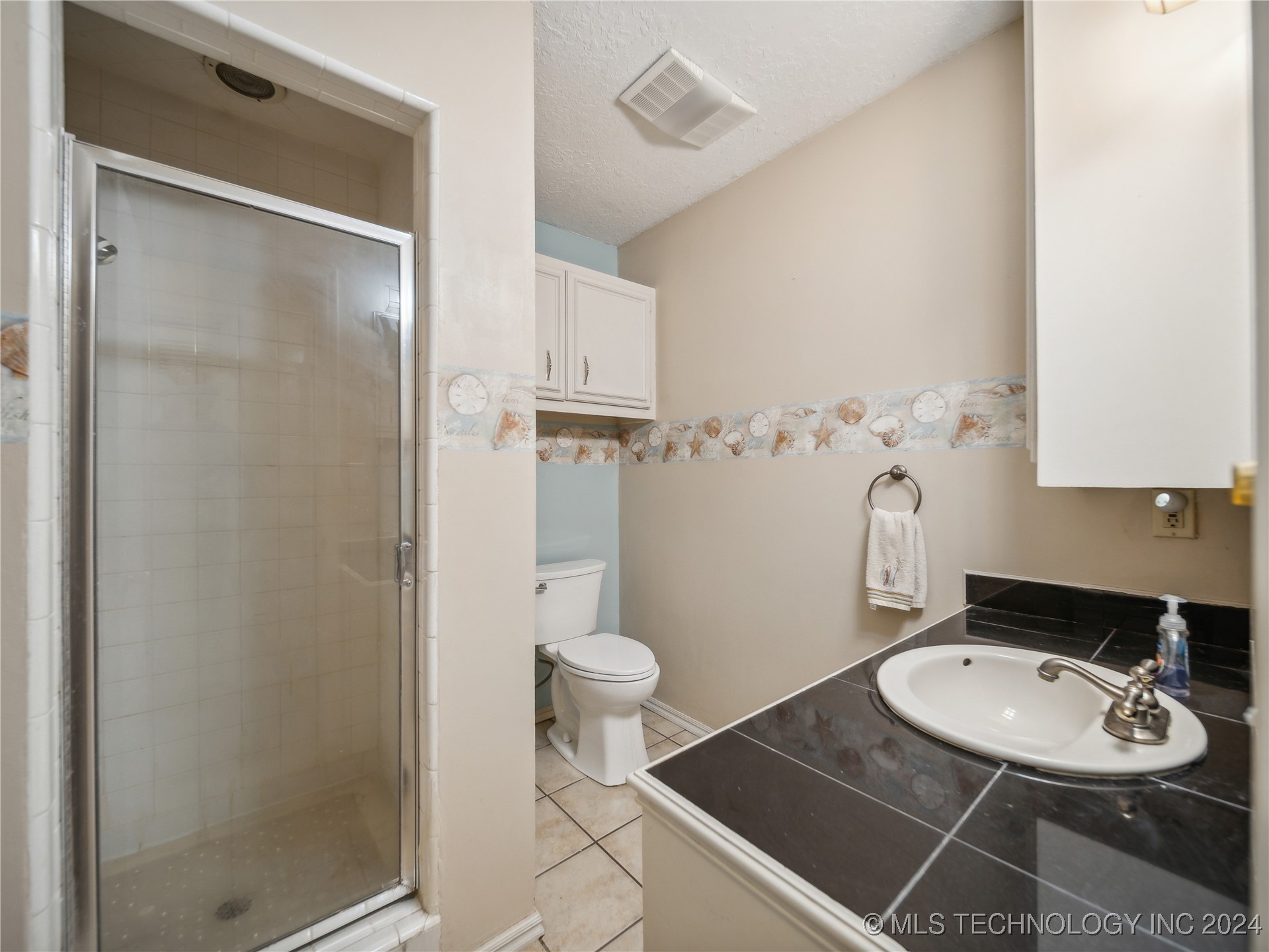 24 Cedar Lane