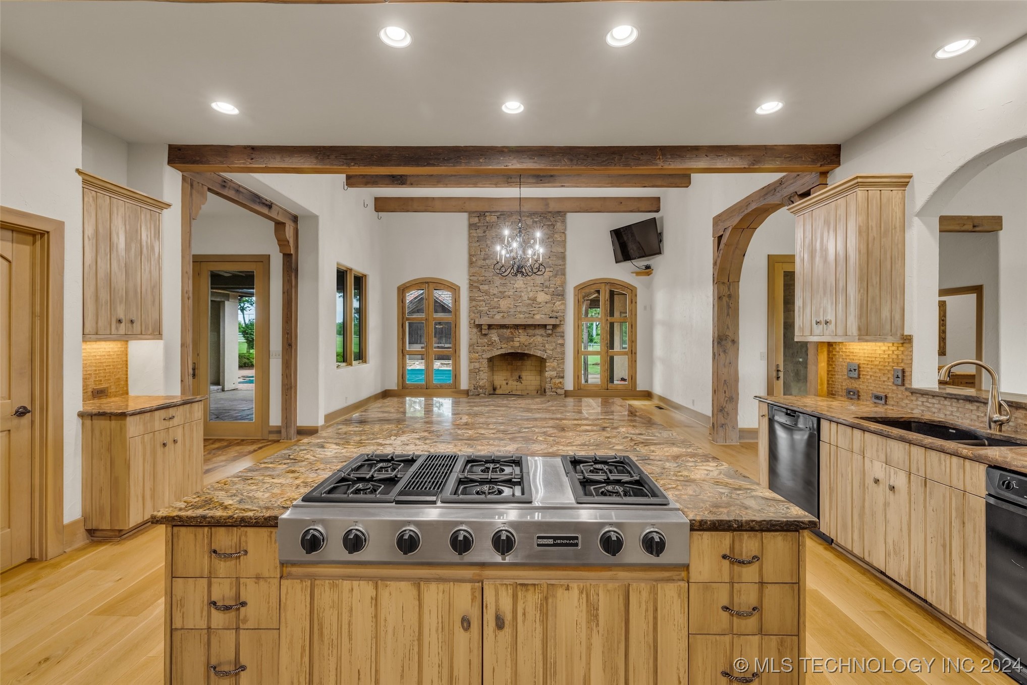 13136 S Yorktown Avenue