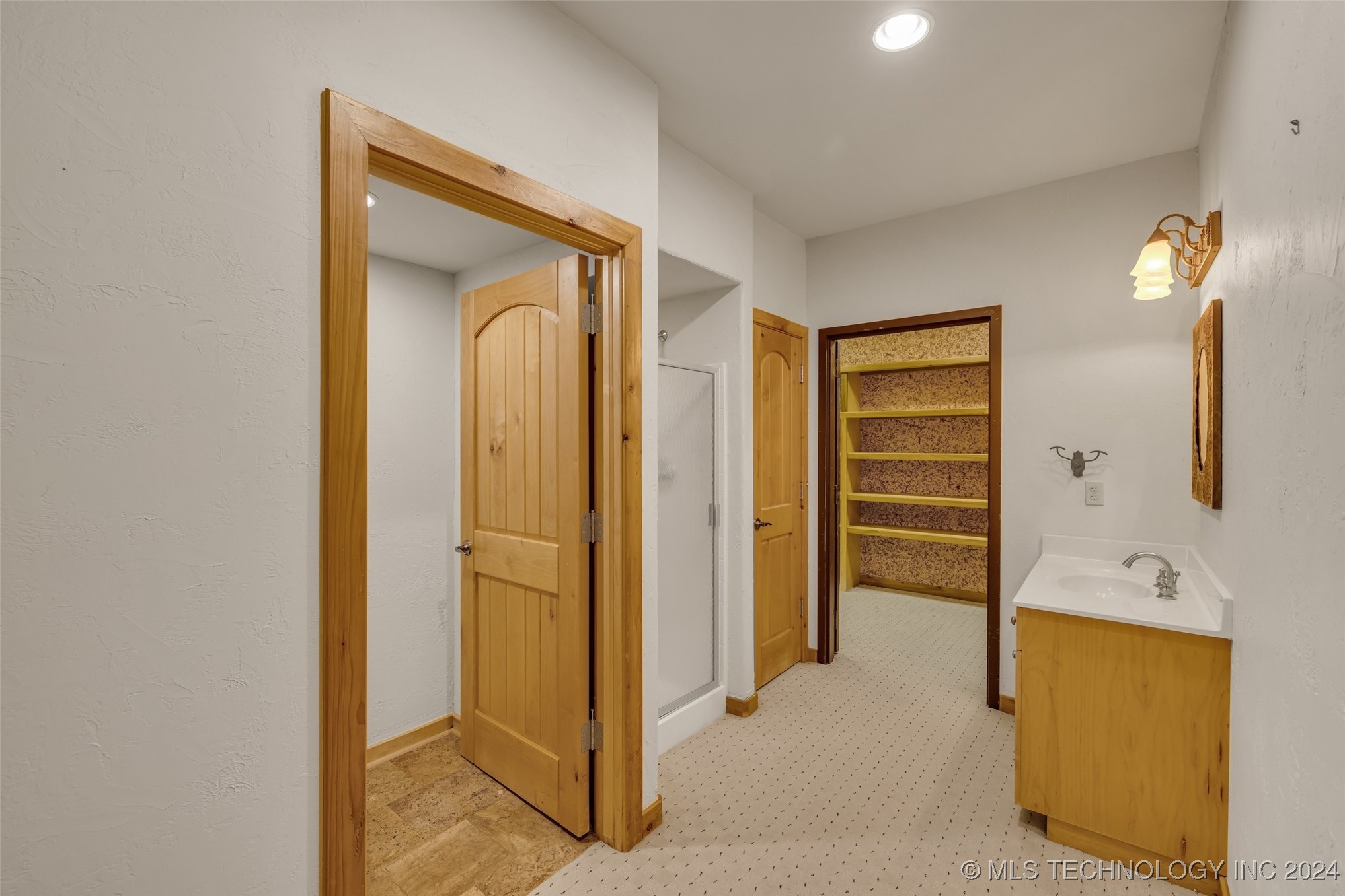 13136 S Yorktown Avenue