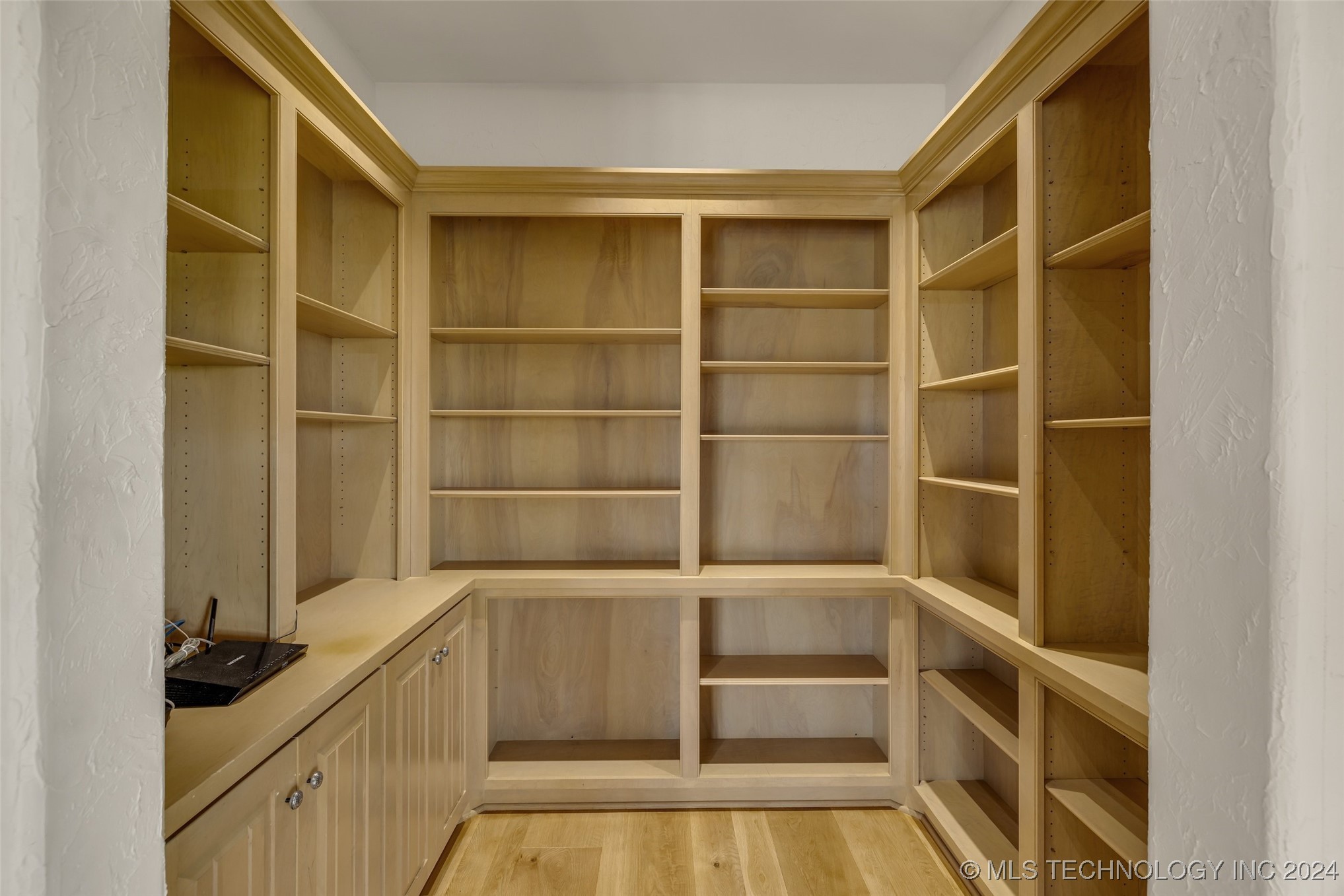 13136 S Yorktown Avenue