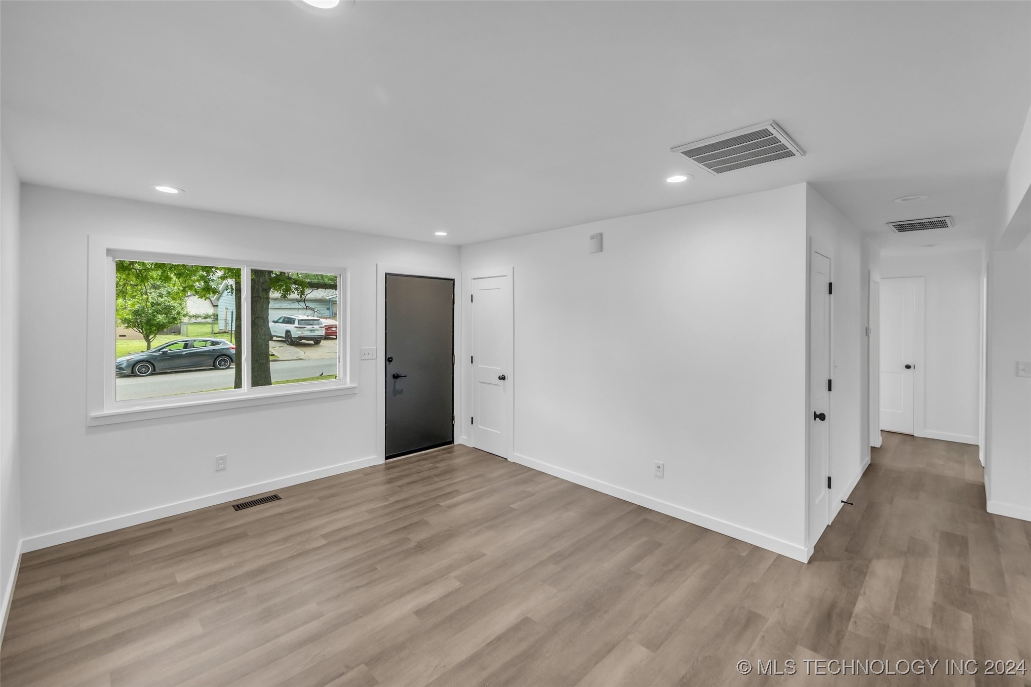 610 S 4th Street