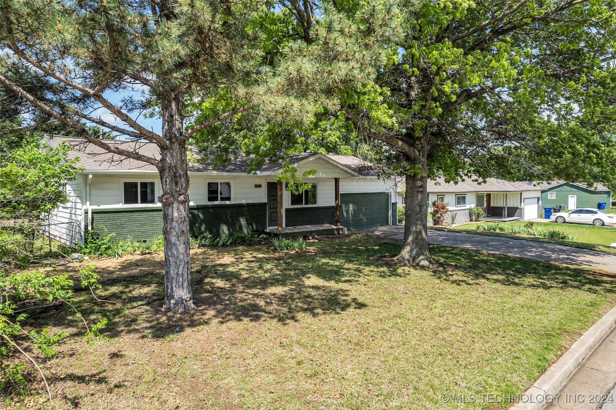 610 S 4th Street