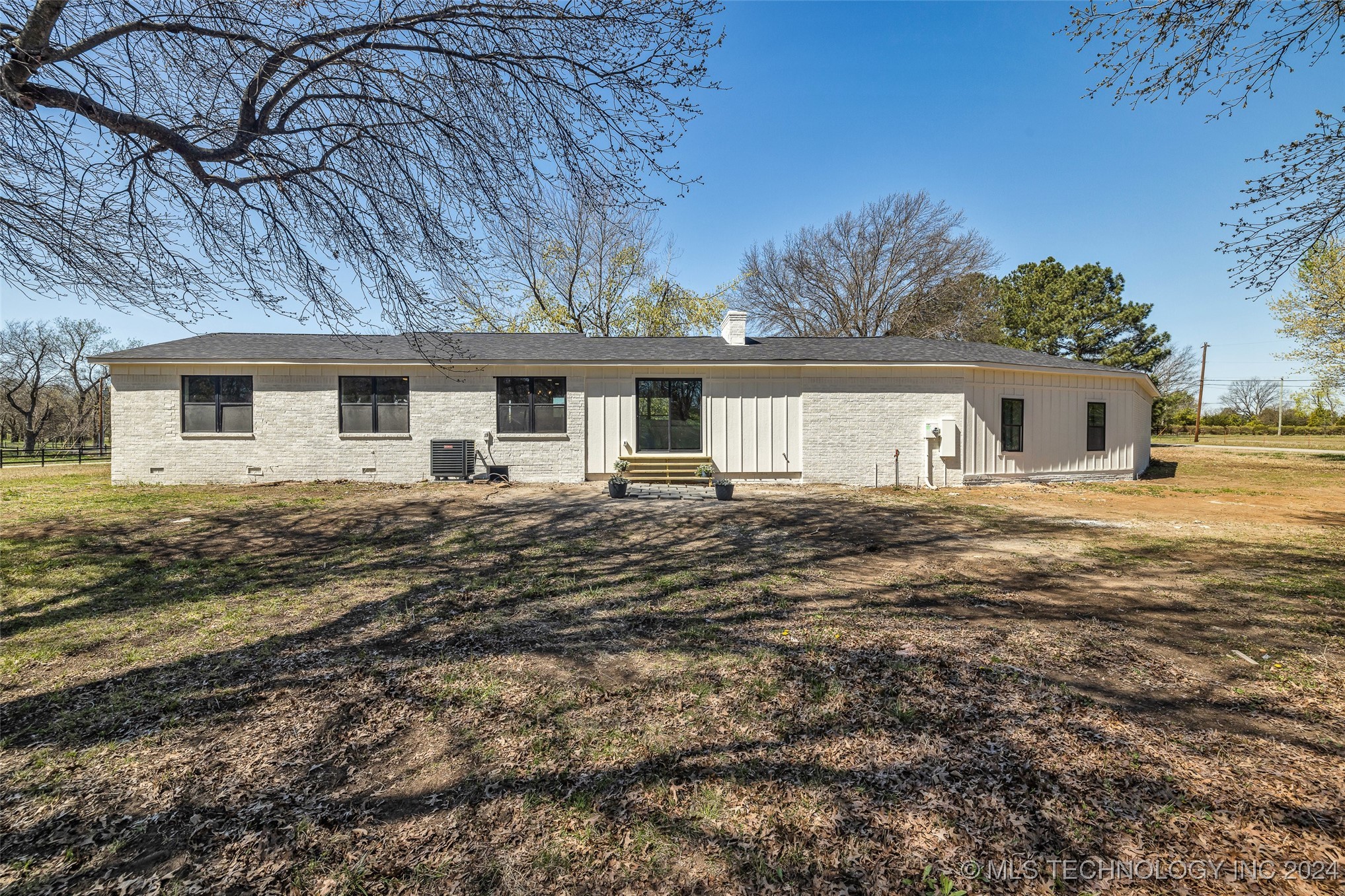 9737 N Memorial Drive