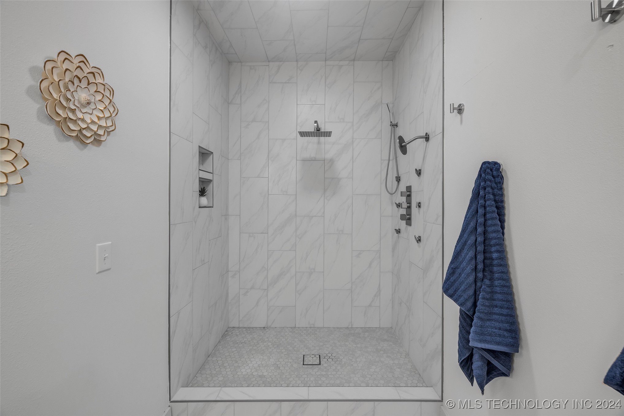 9737 N Memorial Drive