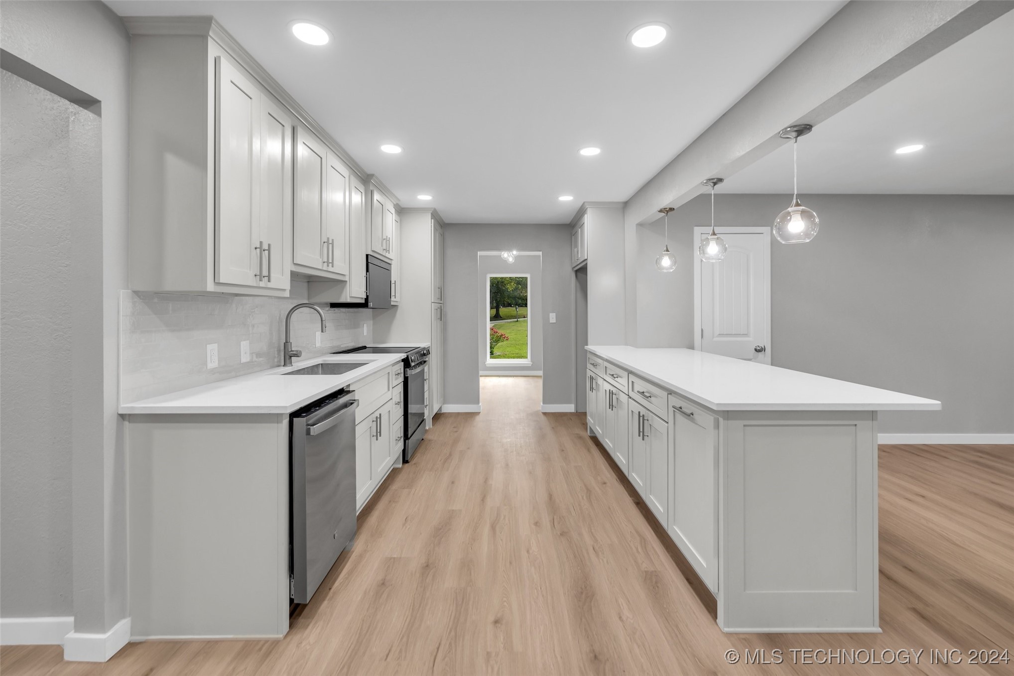 7380 S 234th East Avenue