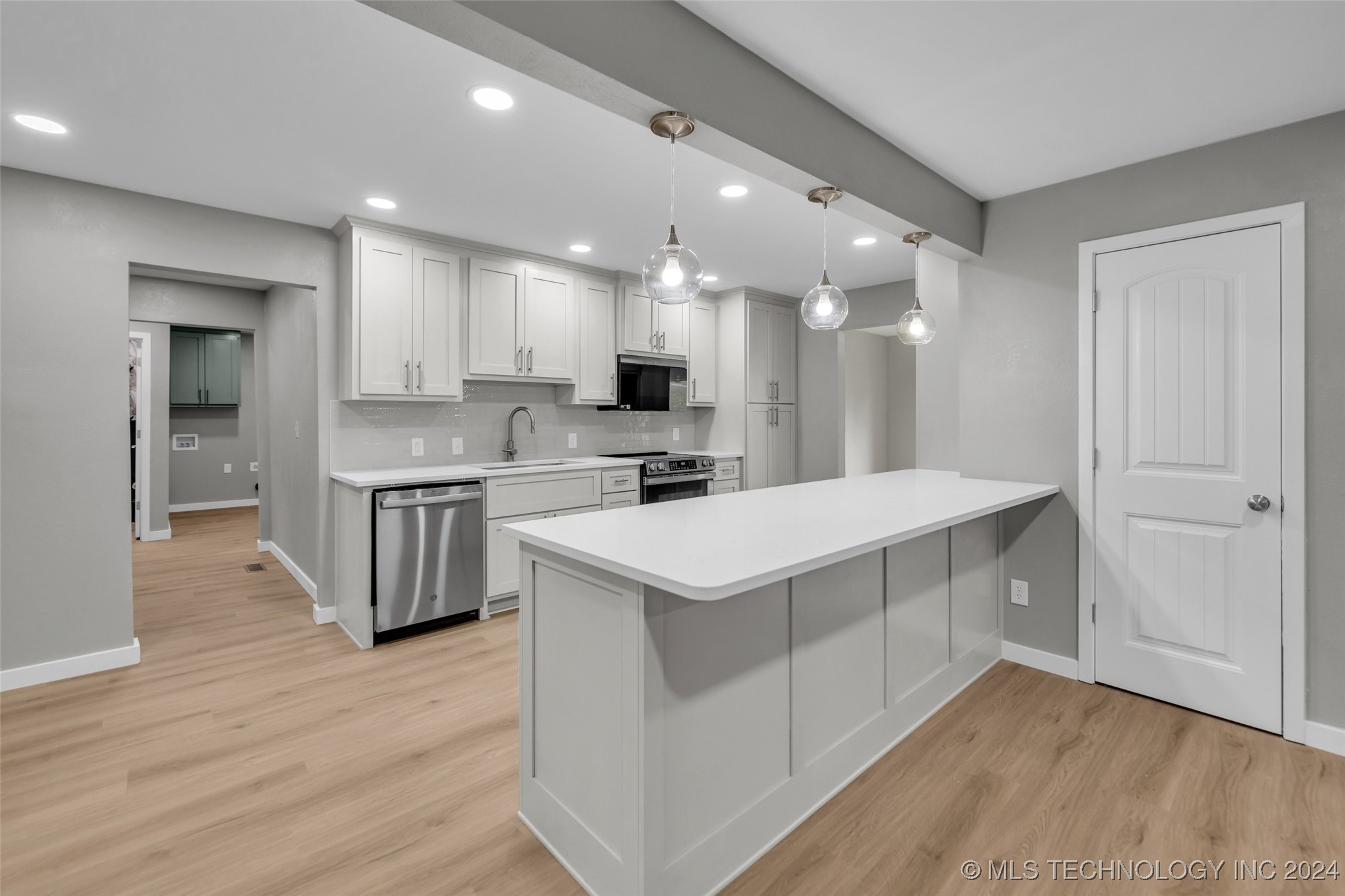 7380 S 234th East Avenue