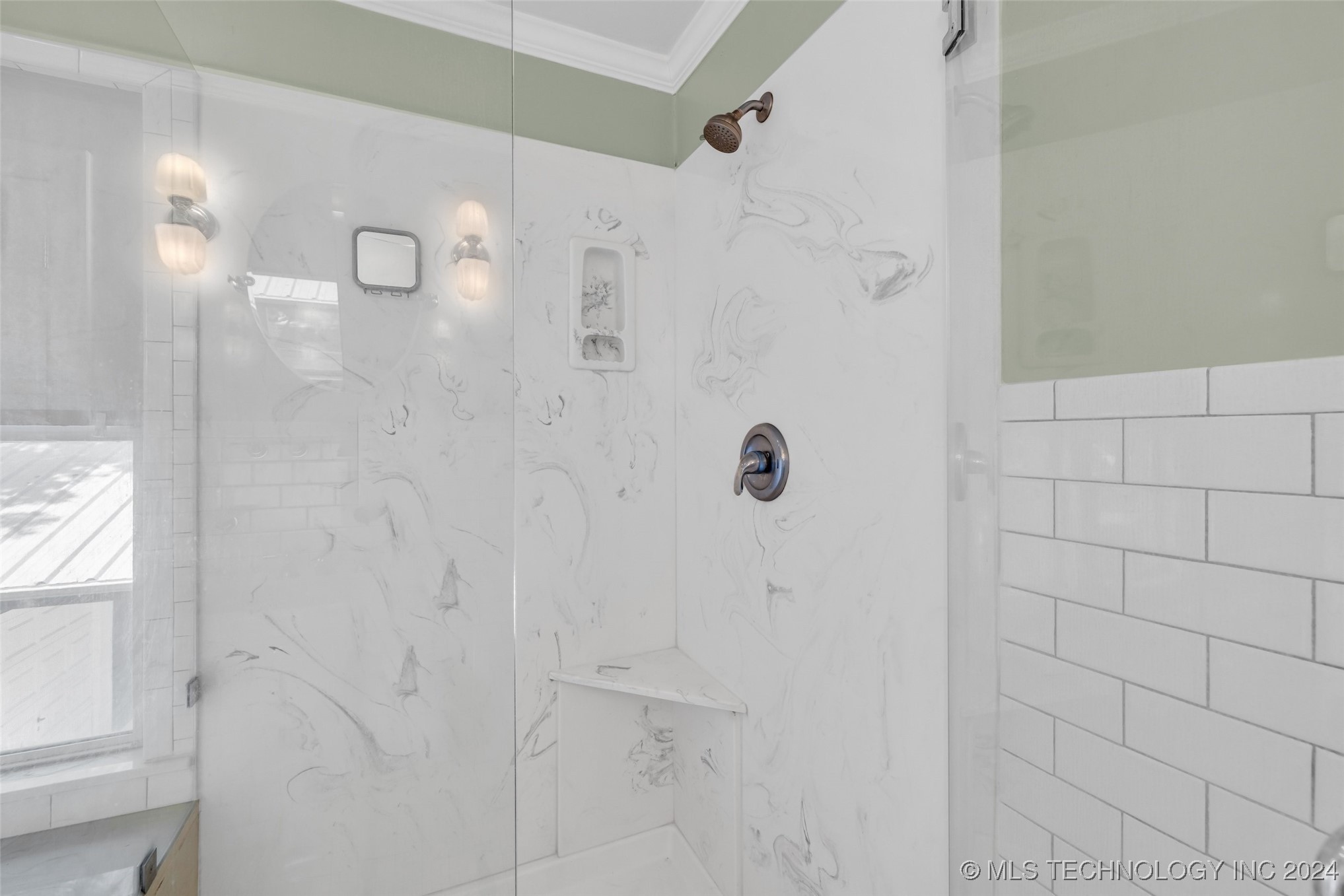 1302 S Gary Place