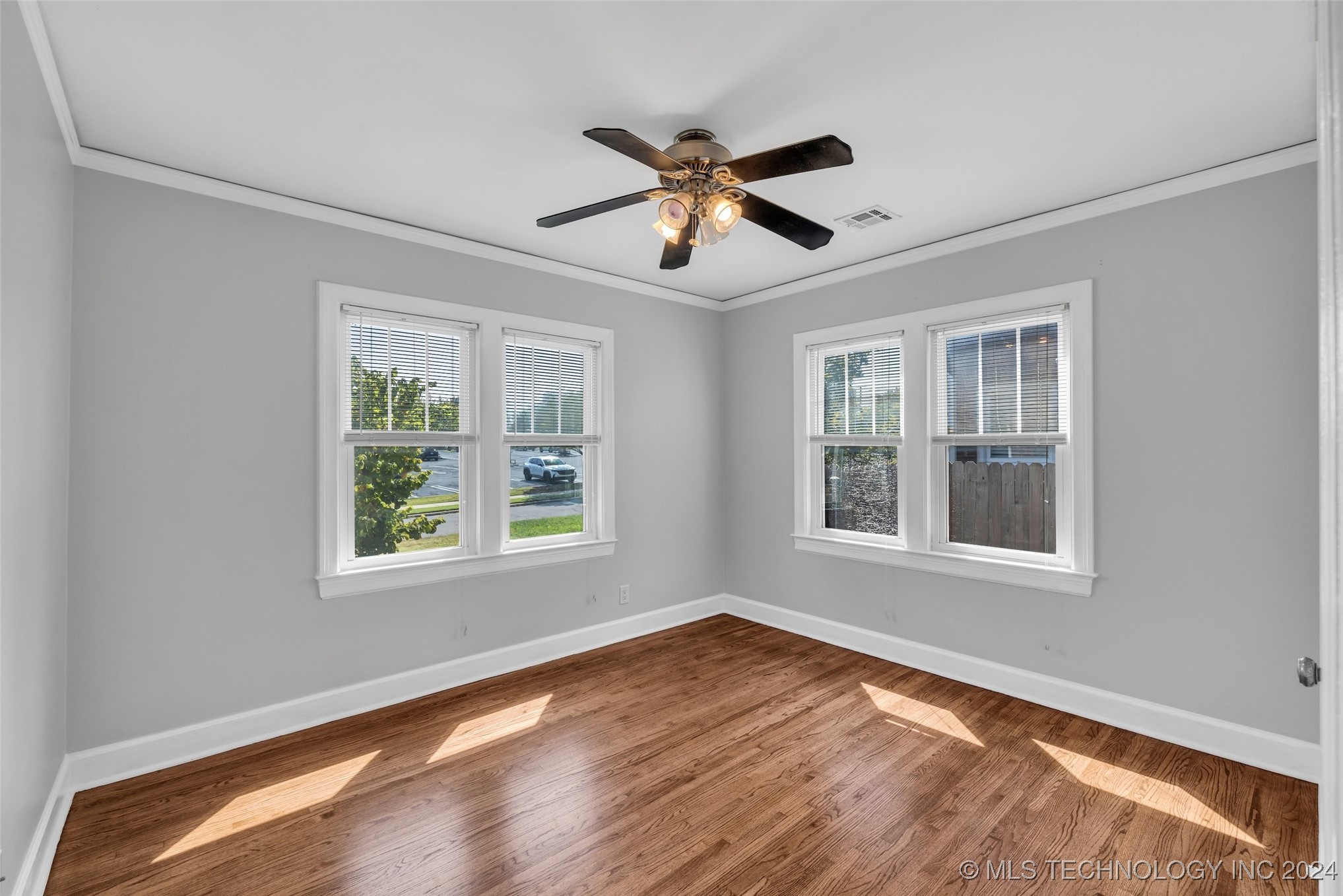 1302 S Gary Place
