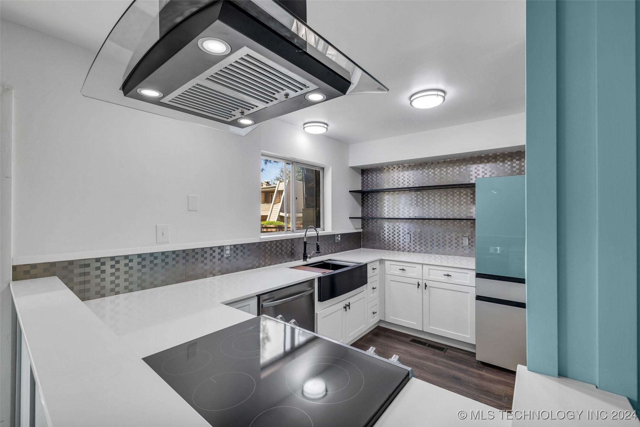 7375 S Yale Avenue D