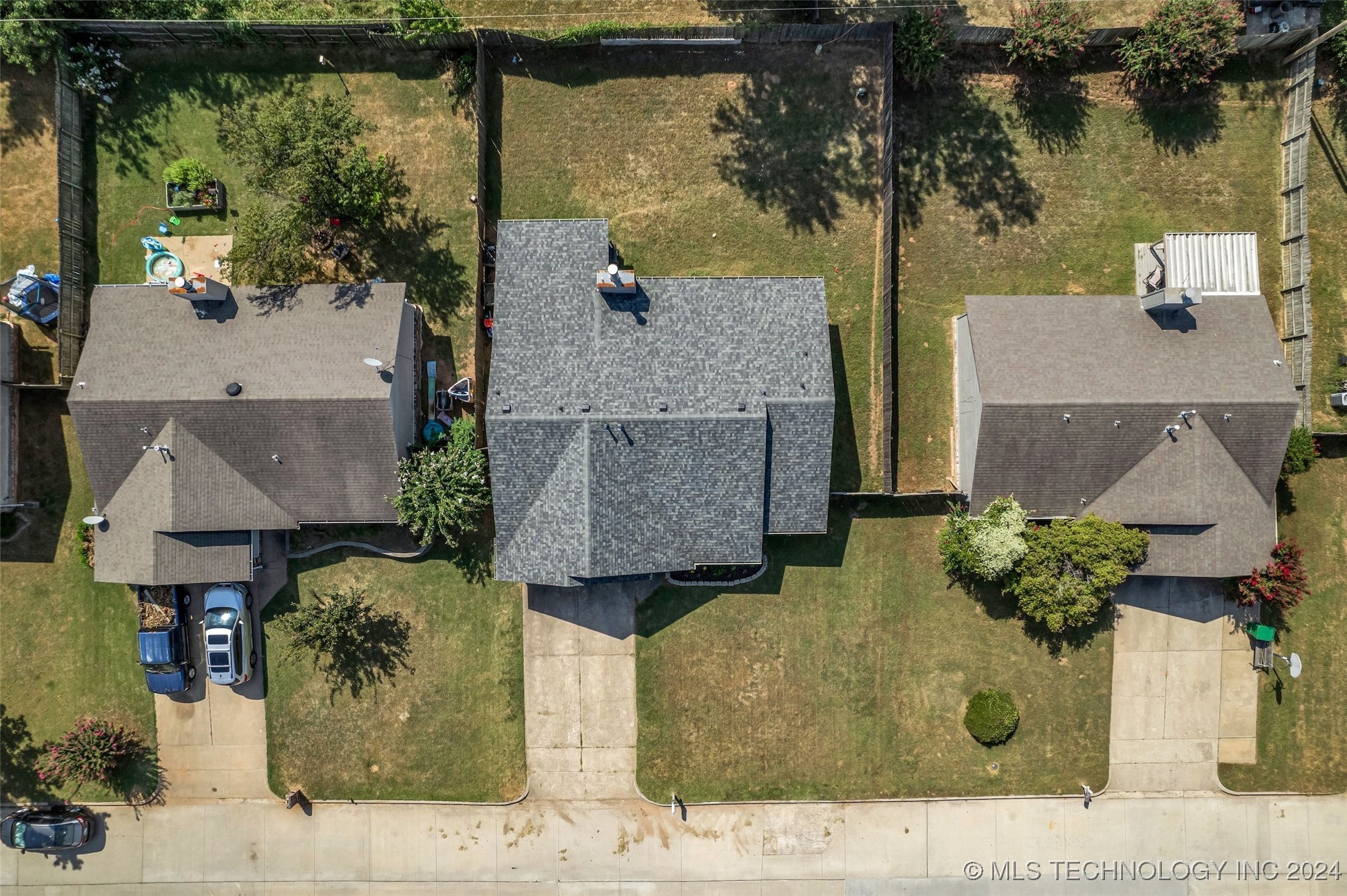 8614 E 133rd Street