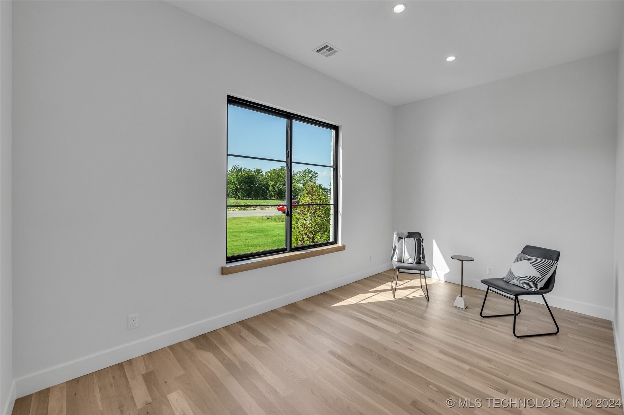 17643 E White Tail Cove