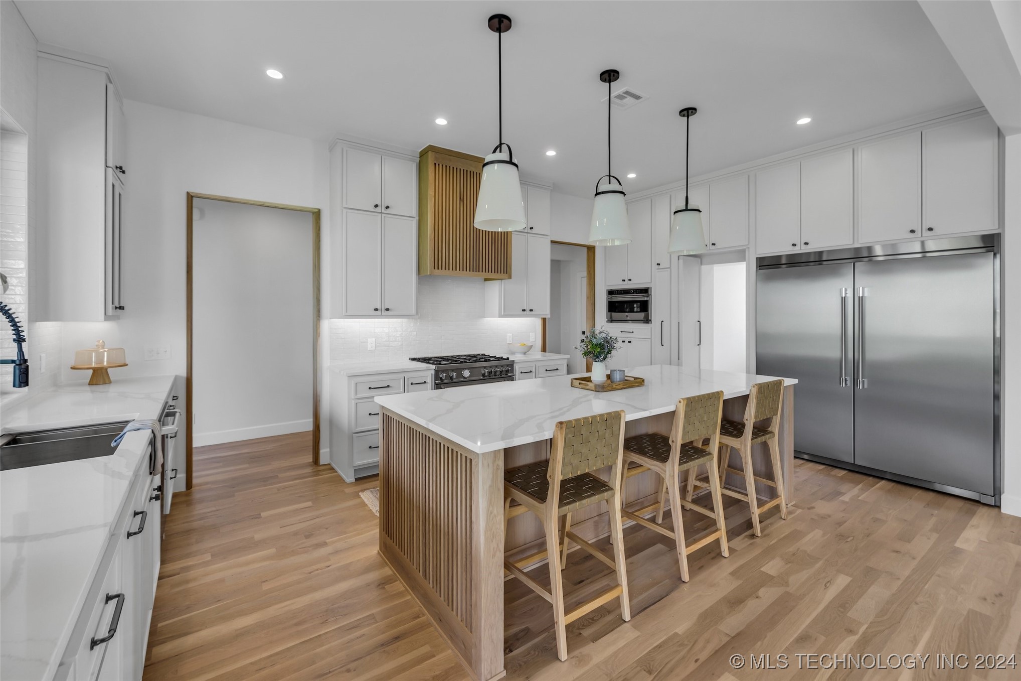 17643 E White Tail Cove