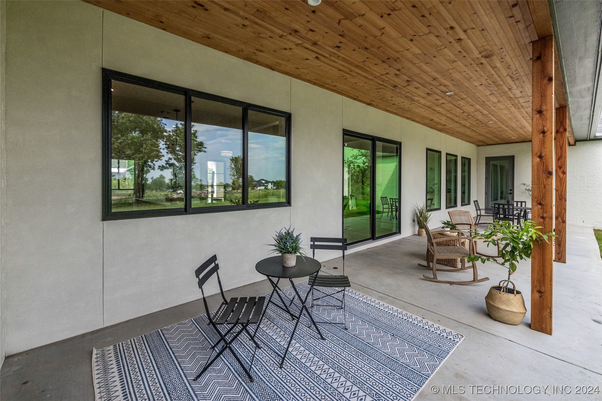 17643 E White Tail Cove