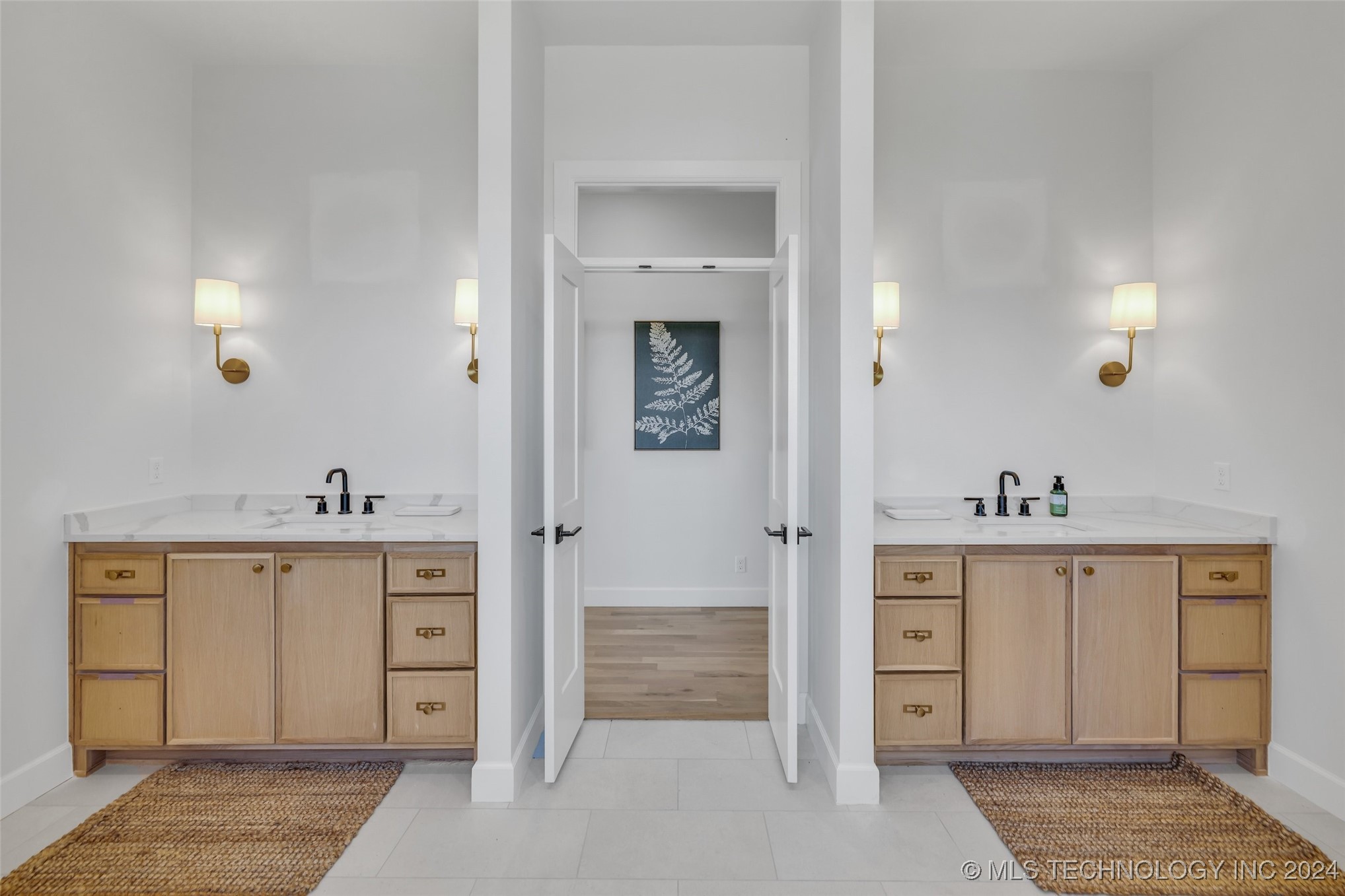 17643 E White Tail Cove