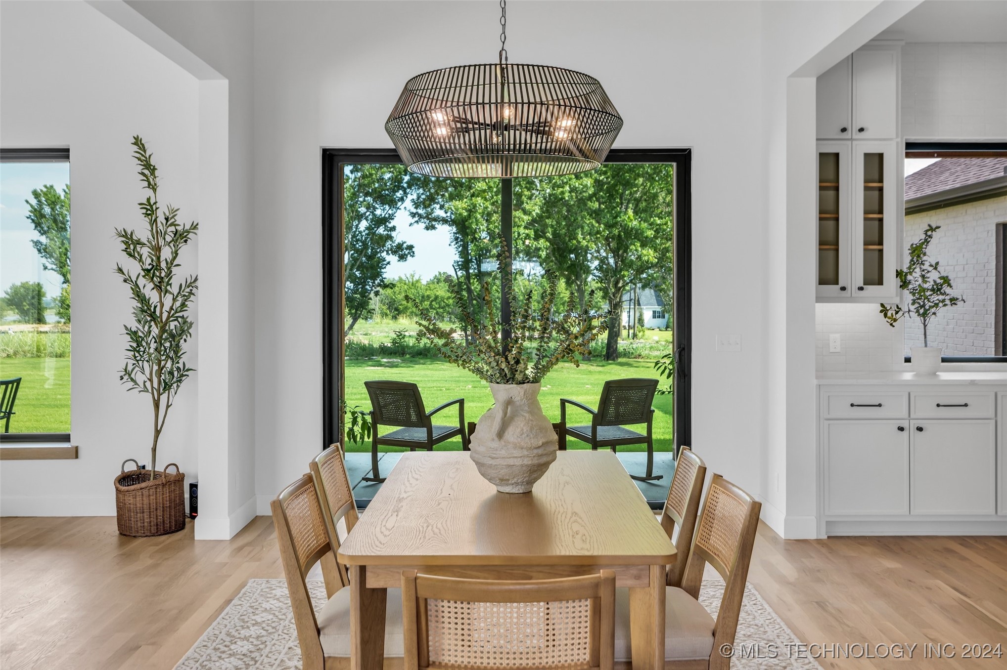 17643 E White Tail Cove