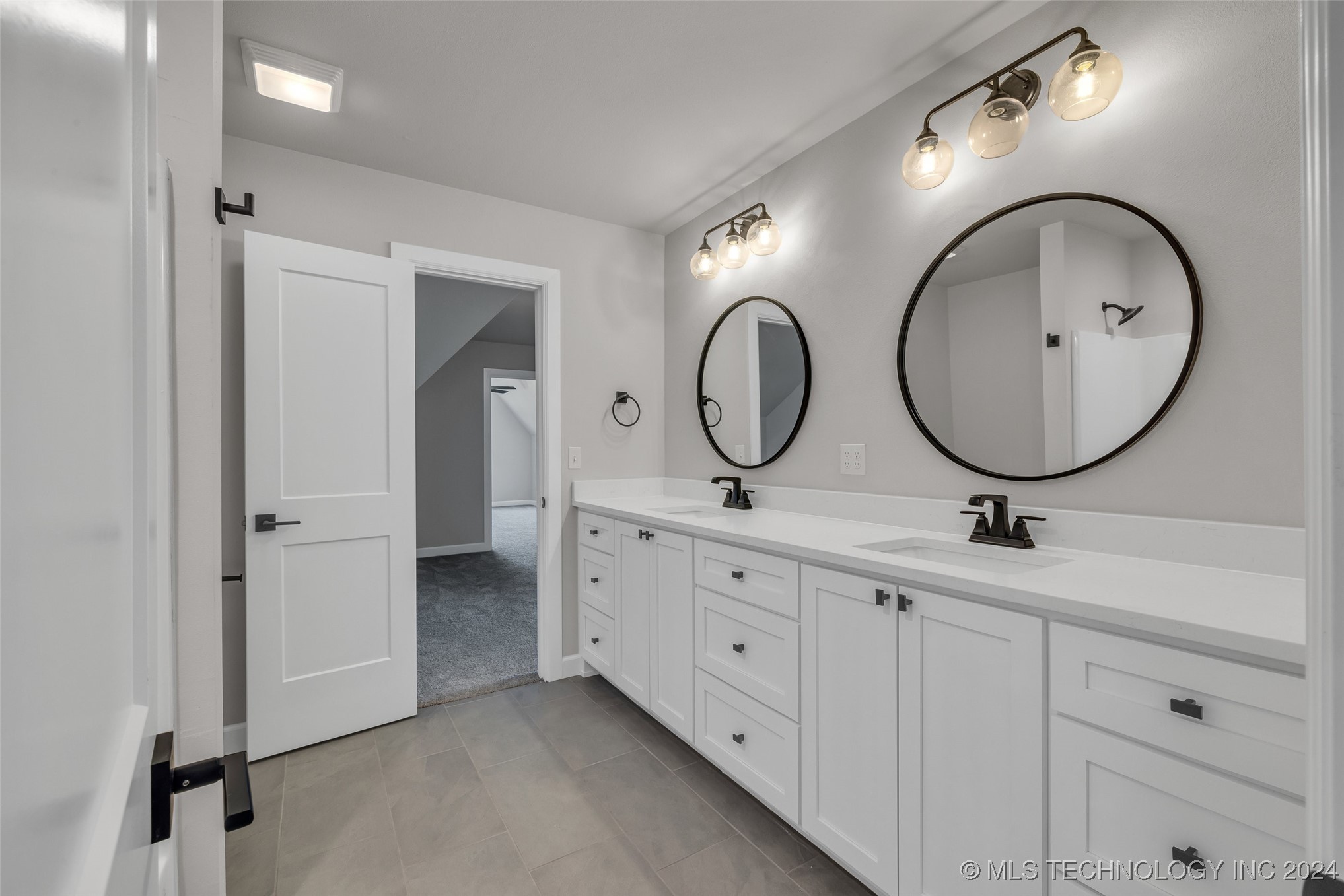 106 Pelican Point Place