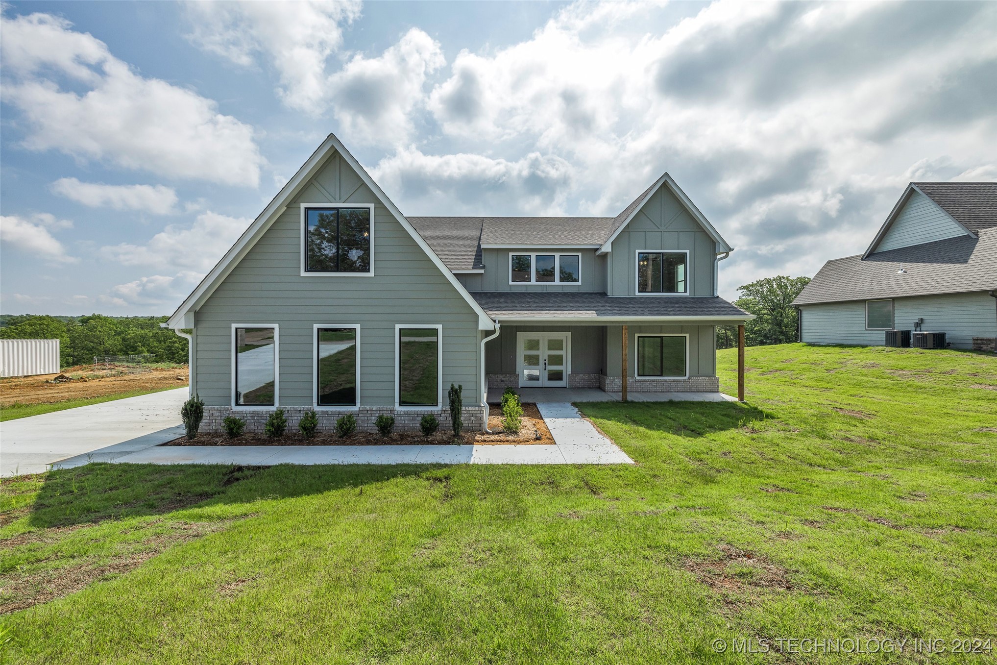 106 Pelican Point Place