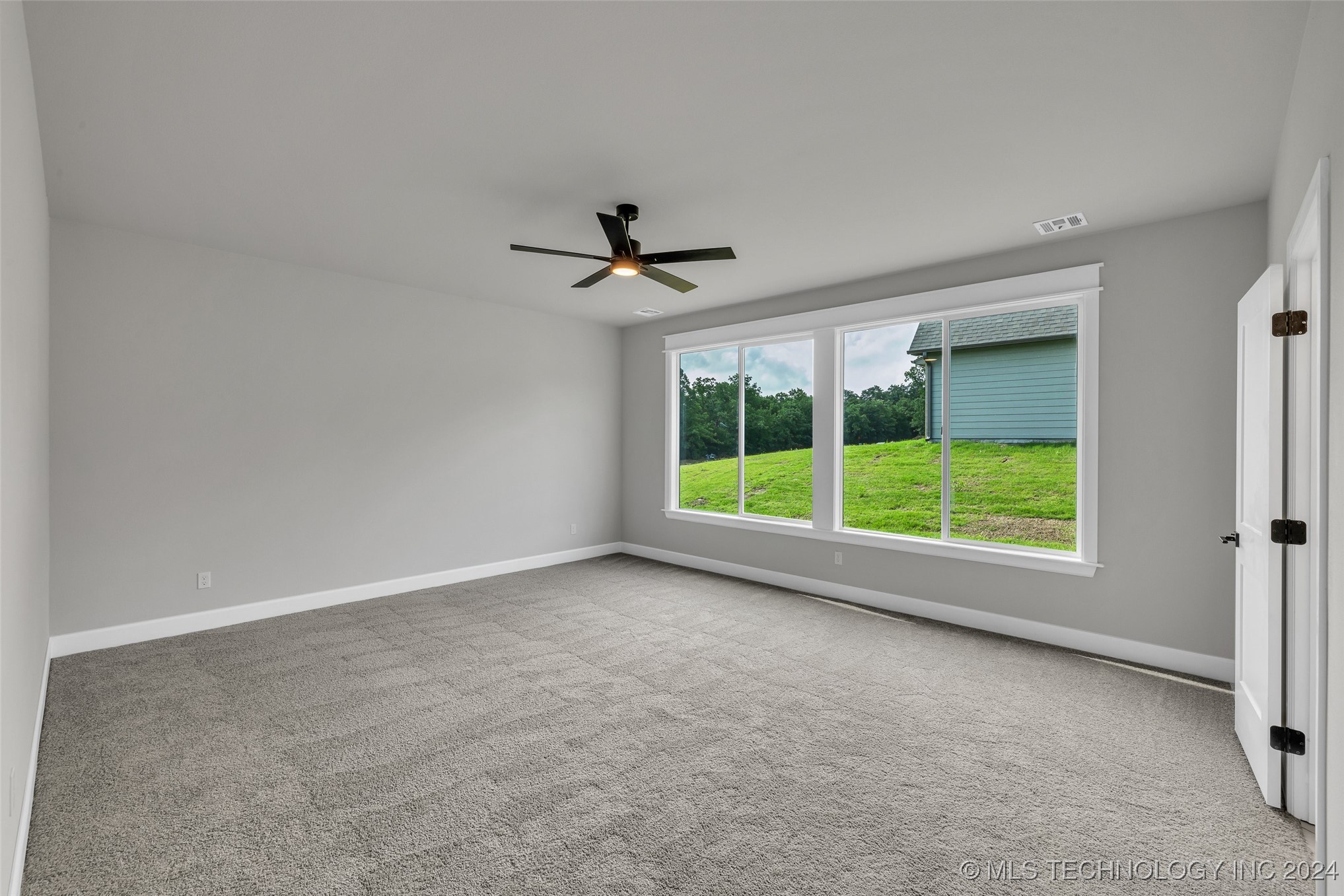 106 Pelican Point Place