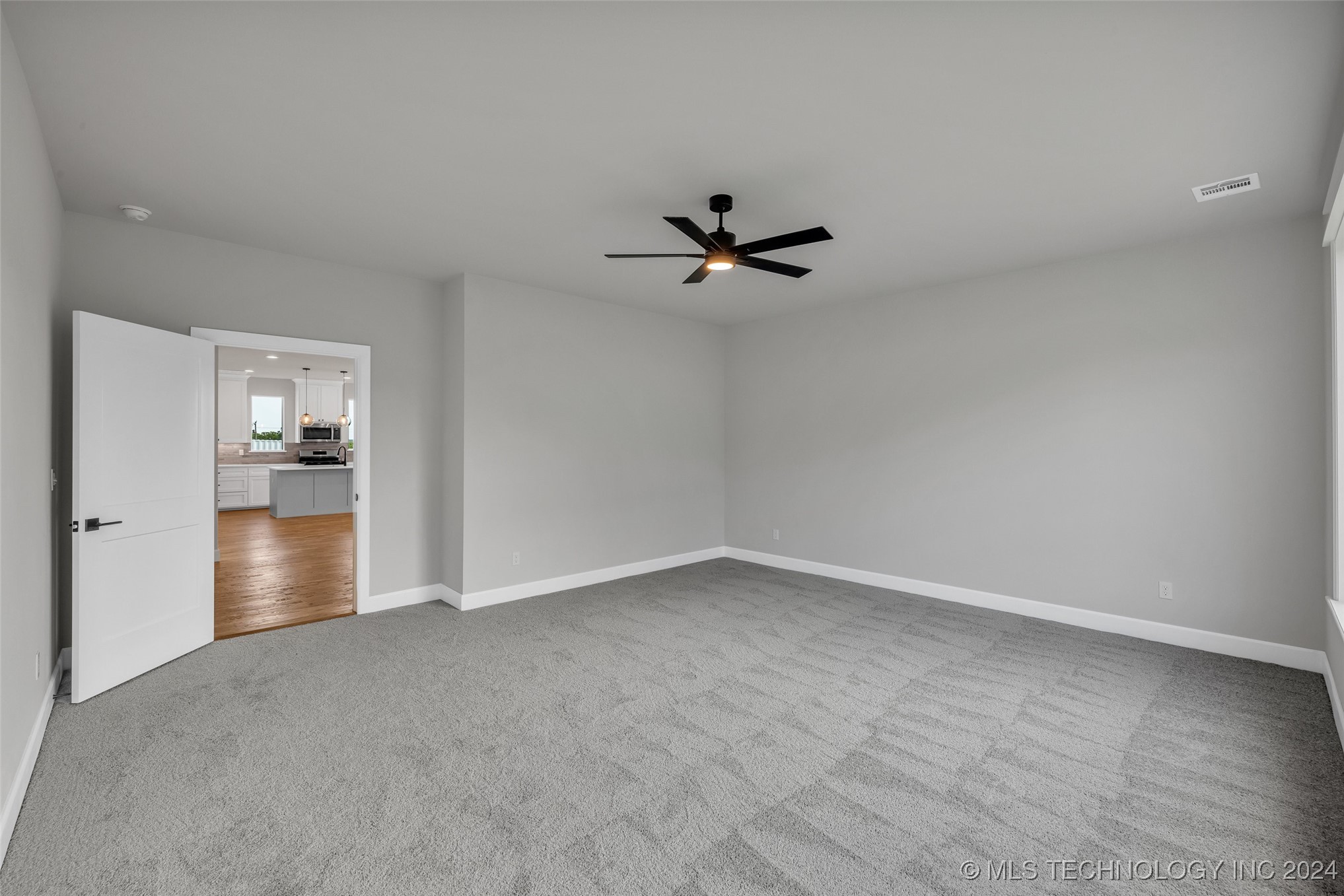 106 Pelican Point Place