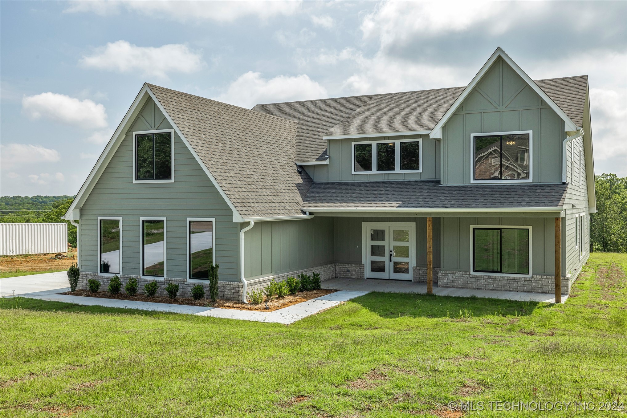 106 Pelican Point Place