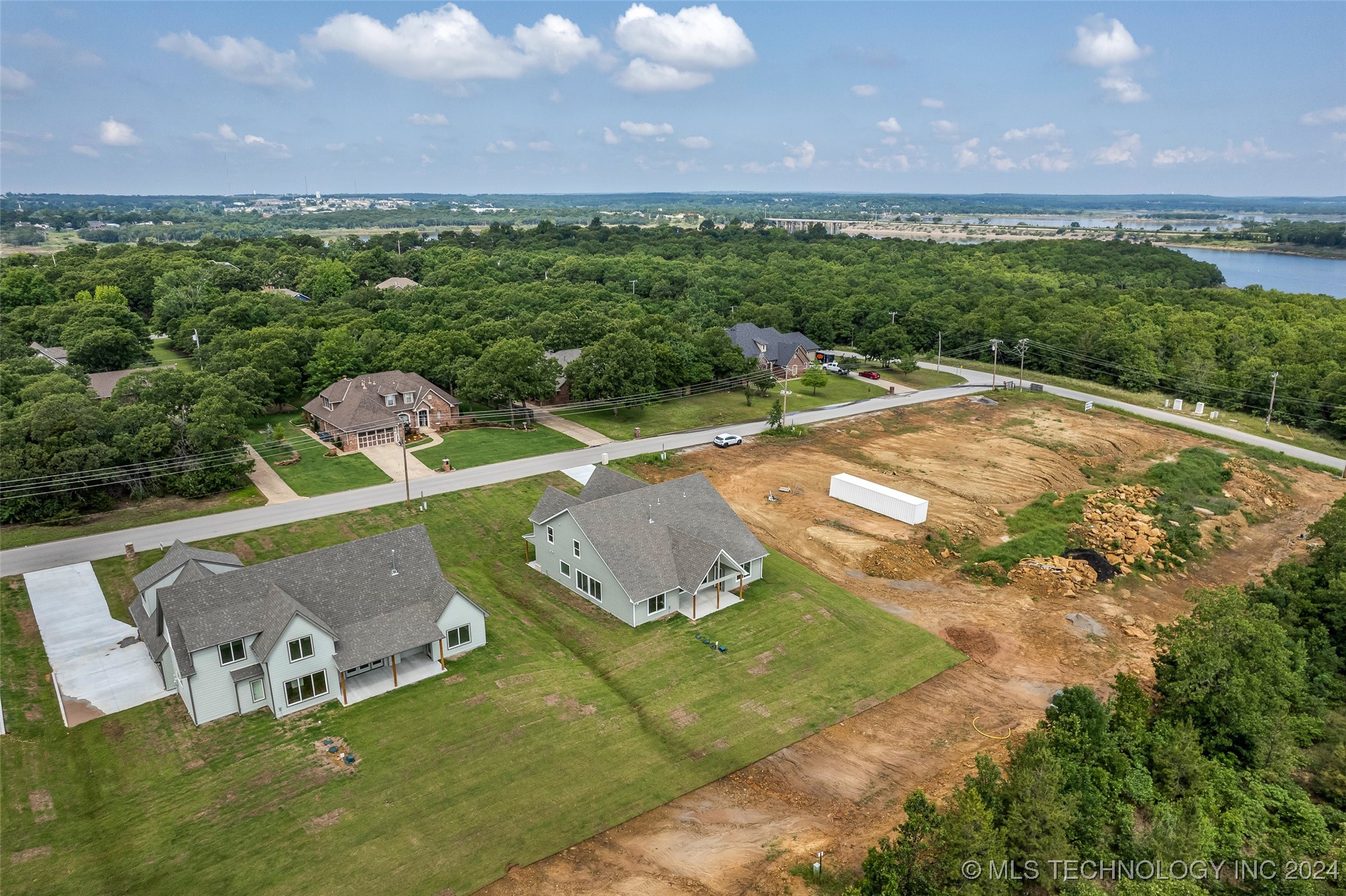 106 Pelican Point Place