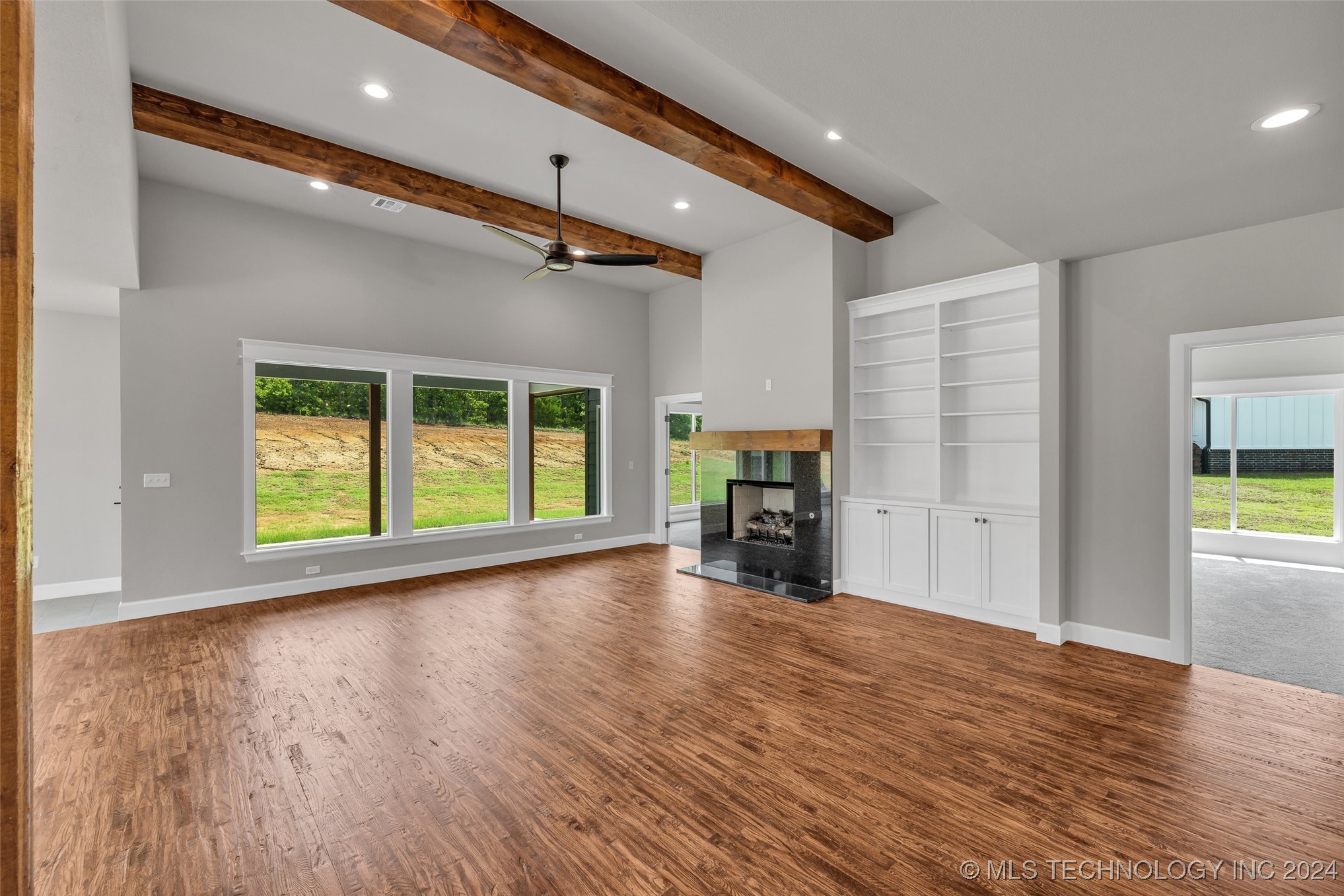 138 Pelican Point Place