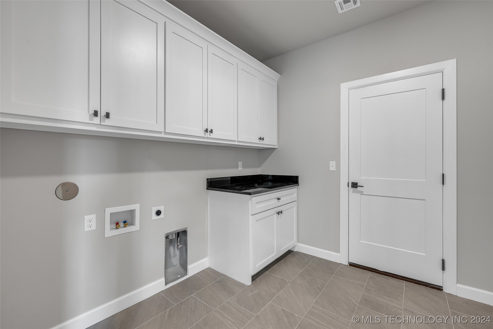 138 Pelican Point Place