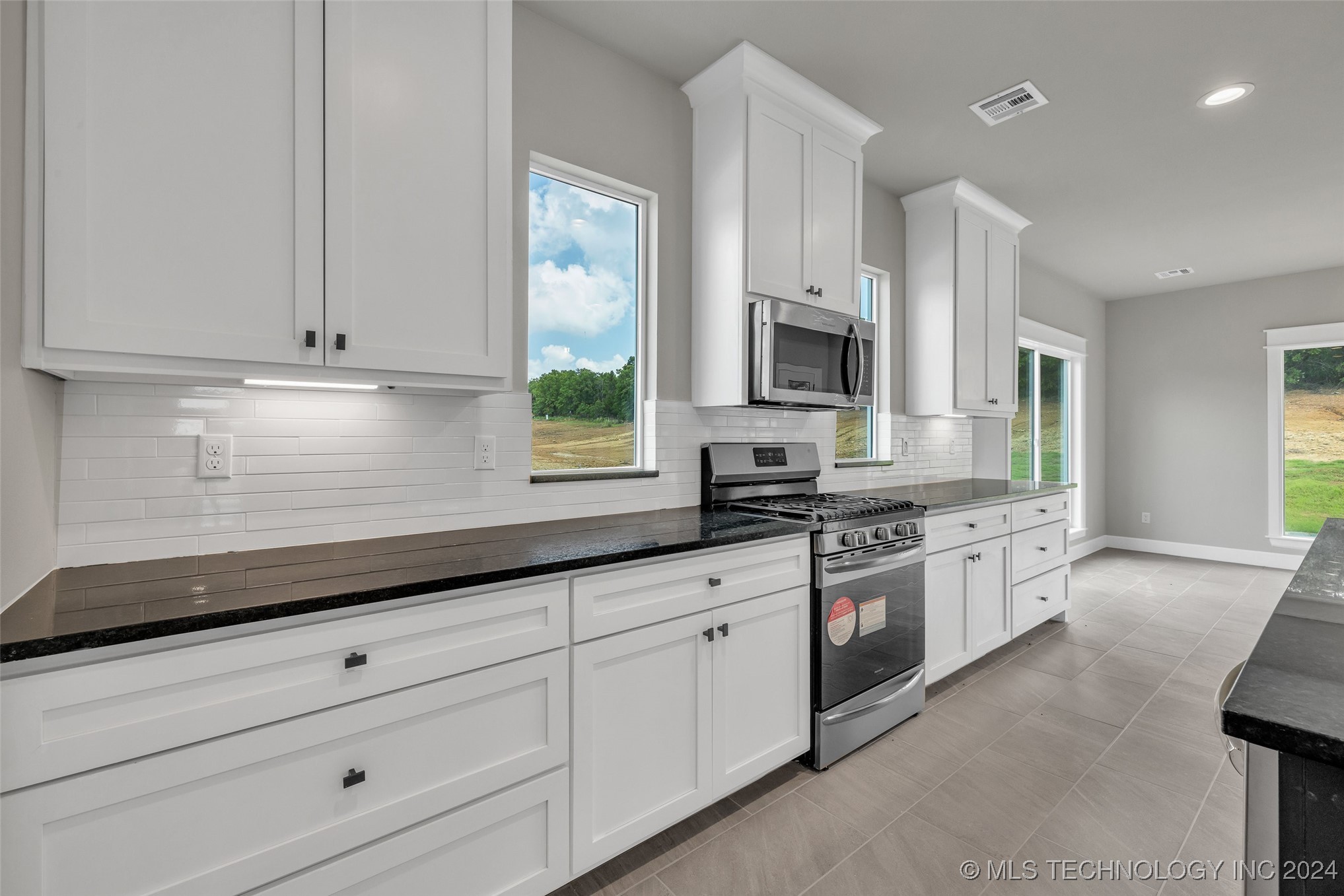 138 Pelican Point Place