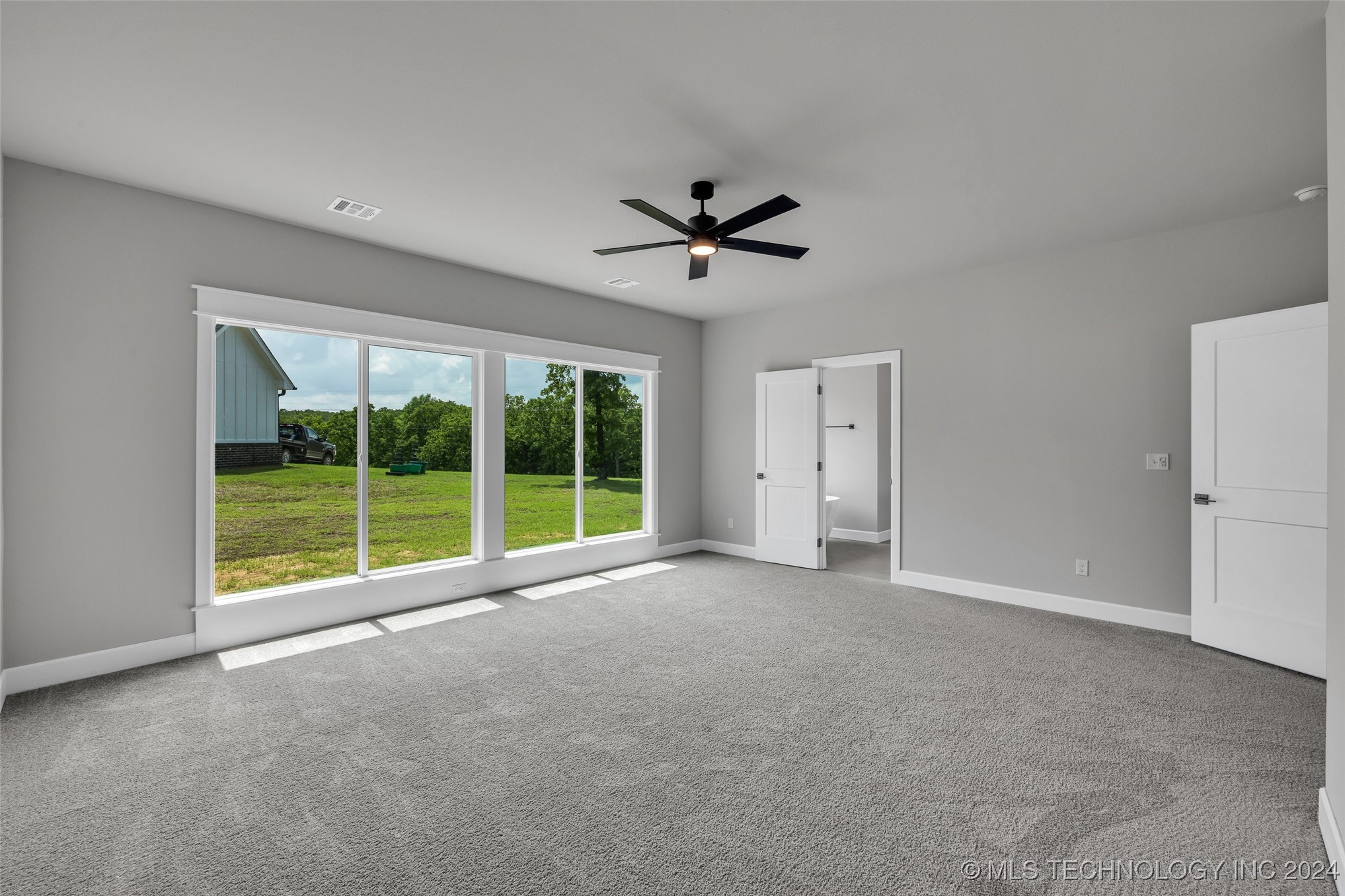 138 Pelican Point Place