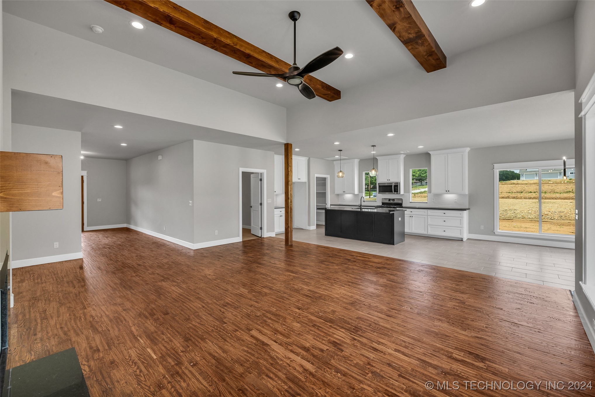 138 Pelican Point Place