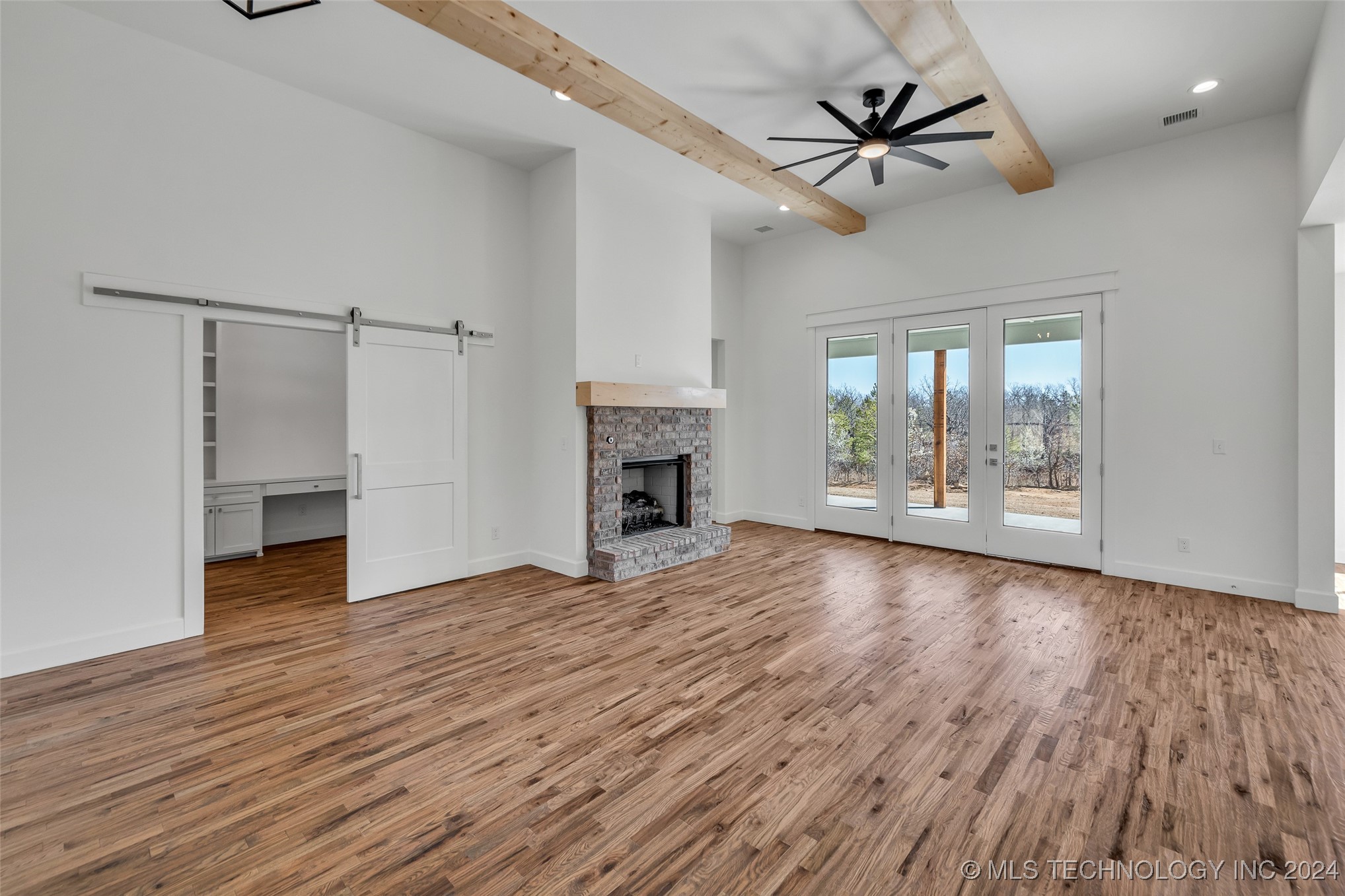 108 Pelican Point Place