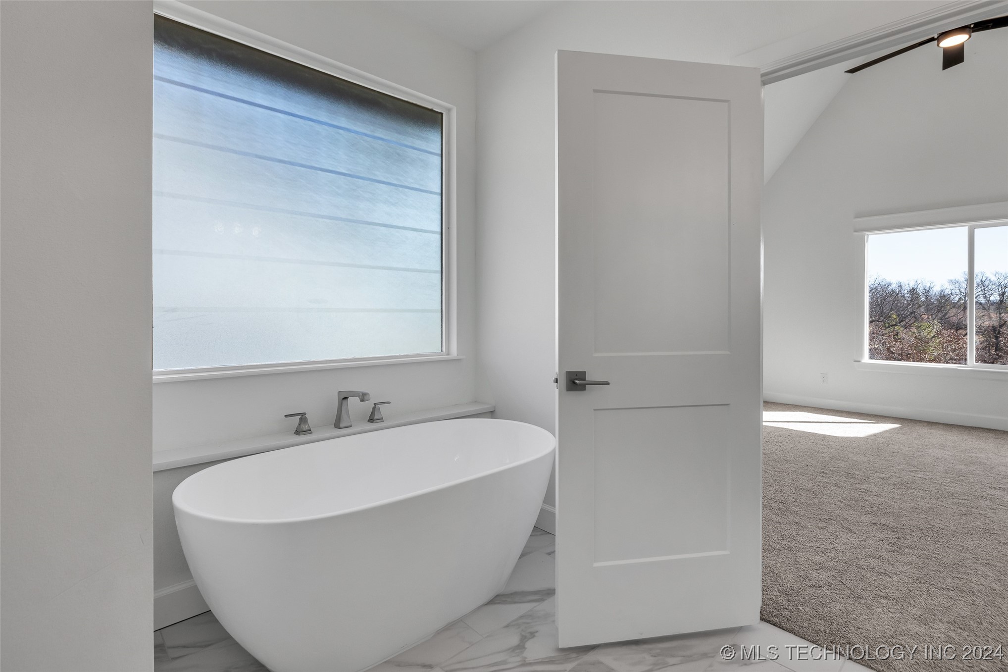 108 Pelican Point Place