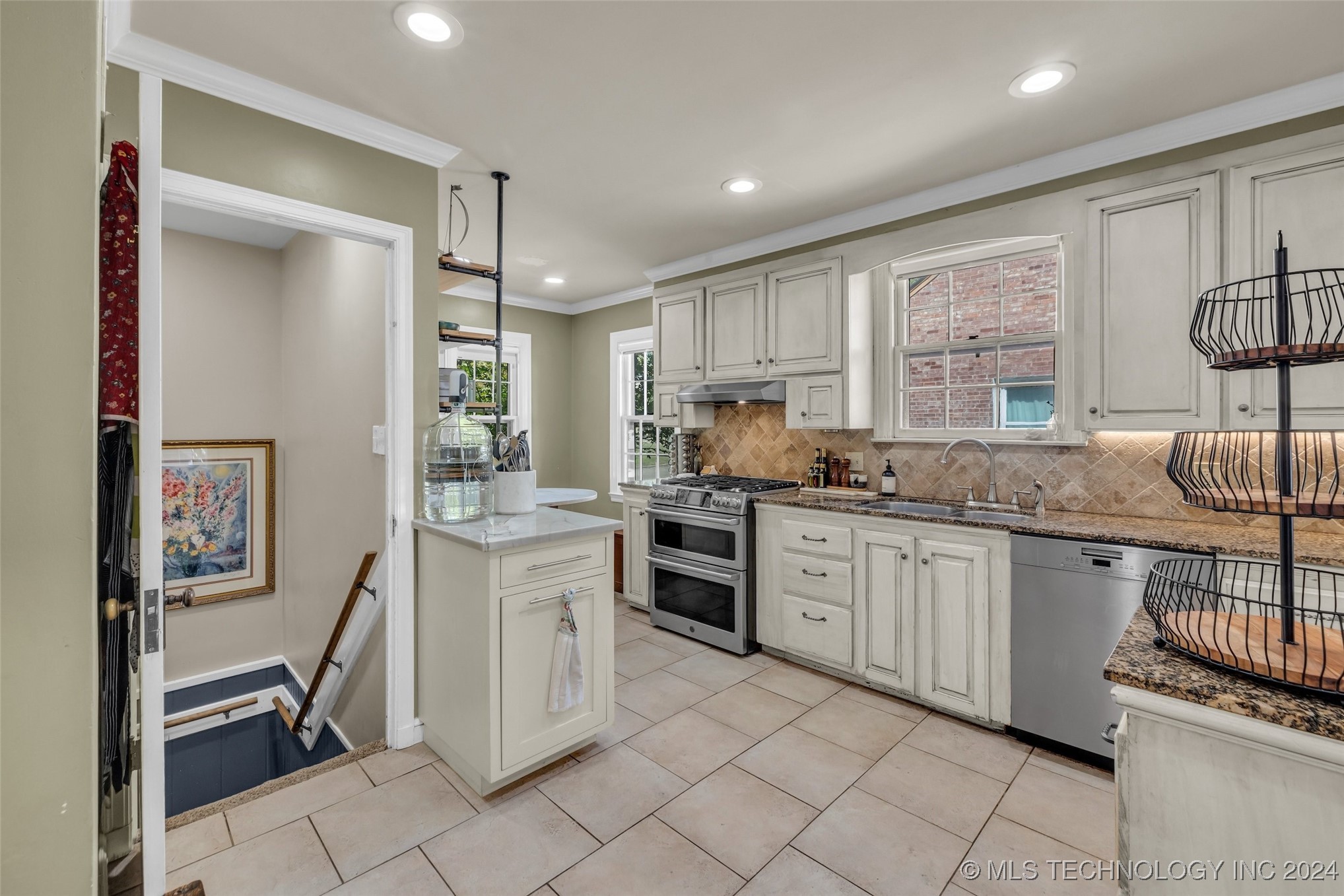 1623 S Delaware Avenue