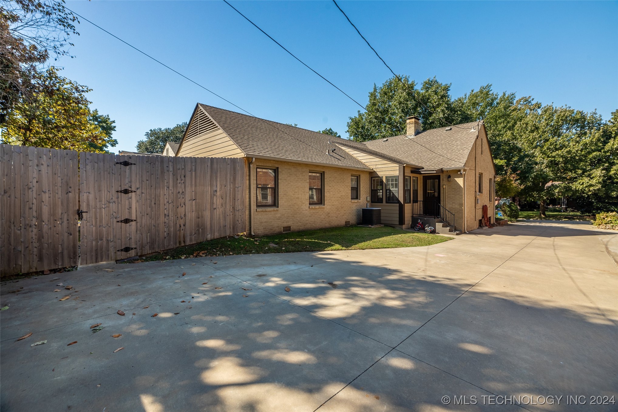 1623 S Delaware Avenue