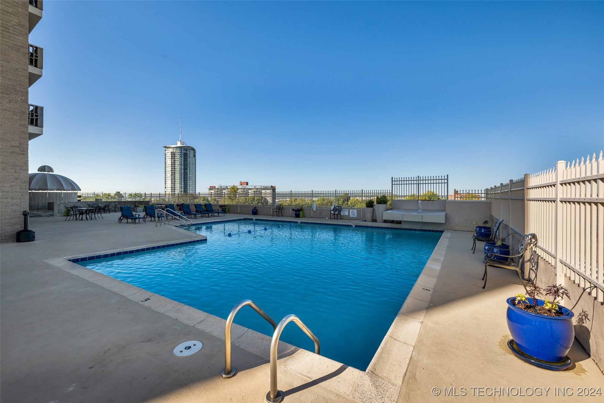 1502 S Boulder Avenue 13G