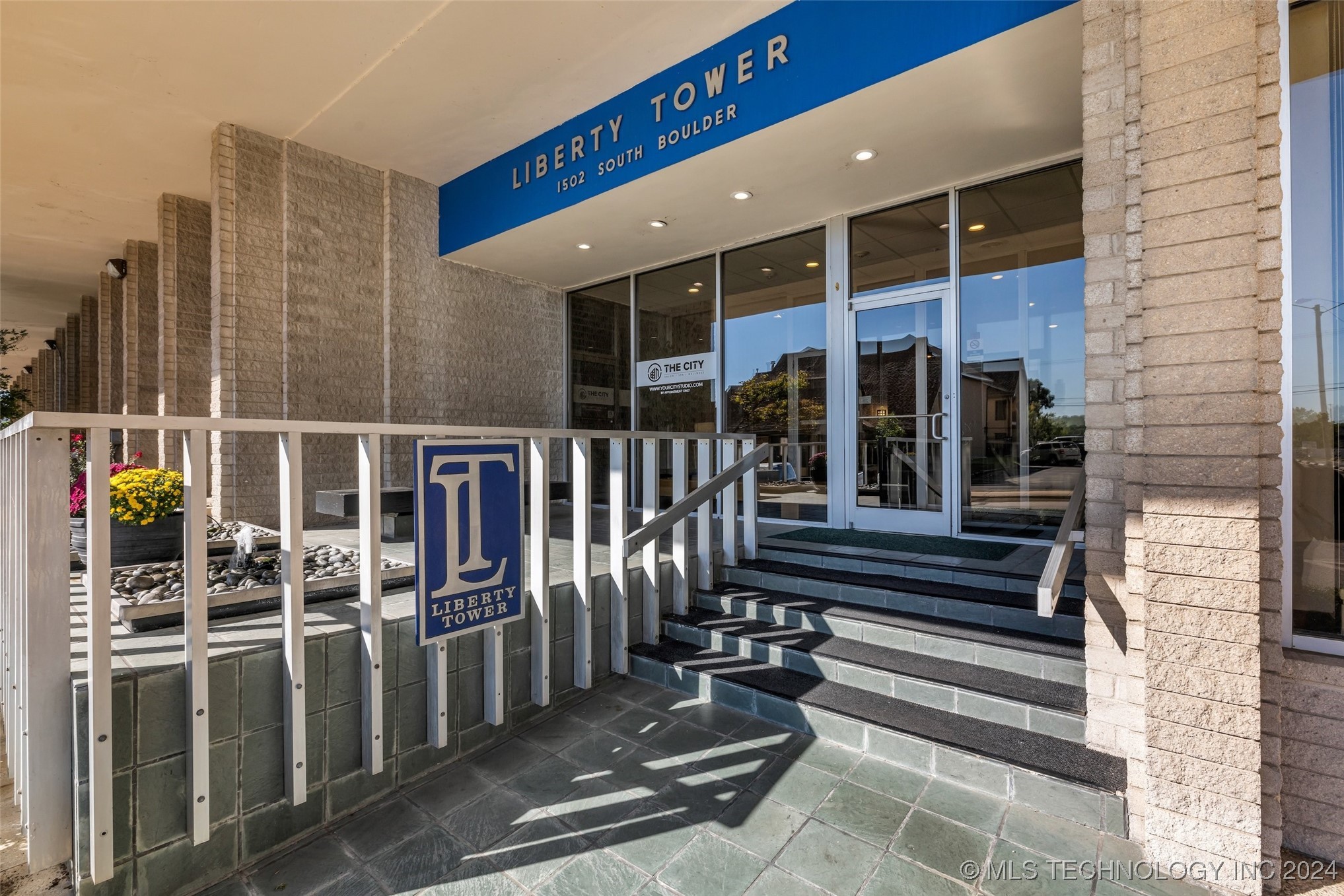 1502 S Boulder Avenue 13G