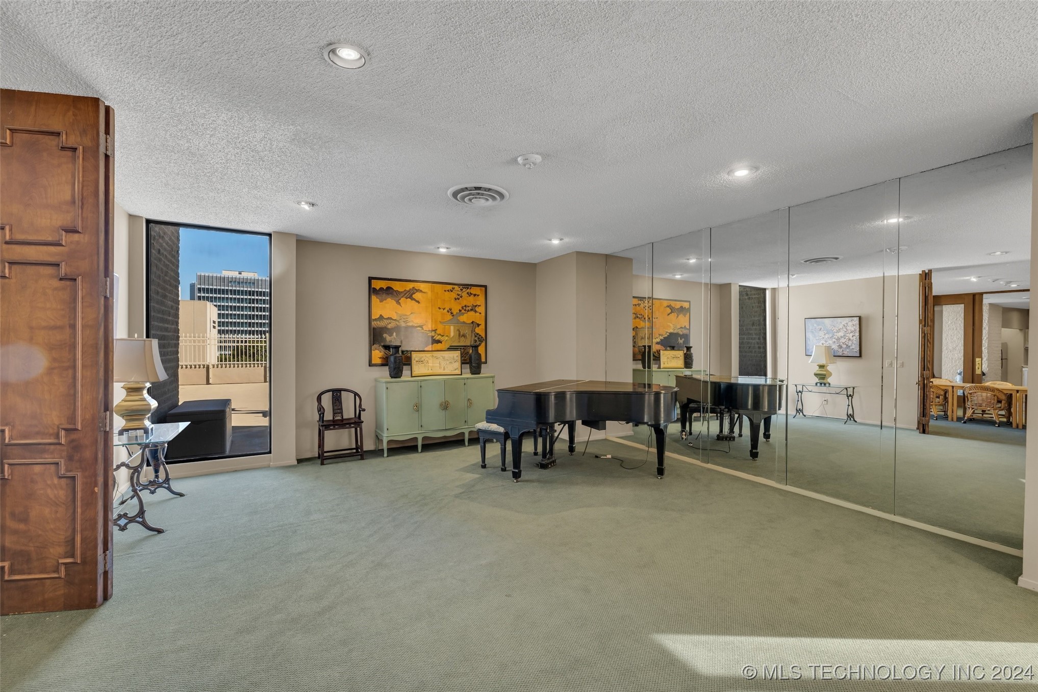 1502 S Boulder Avenue 13G