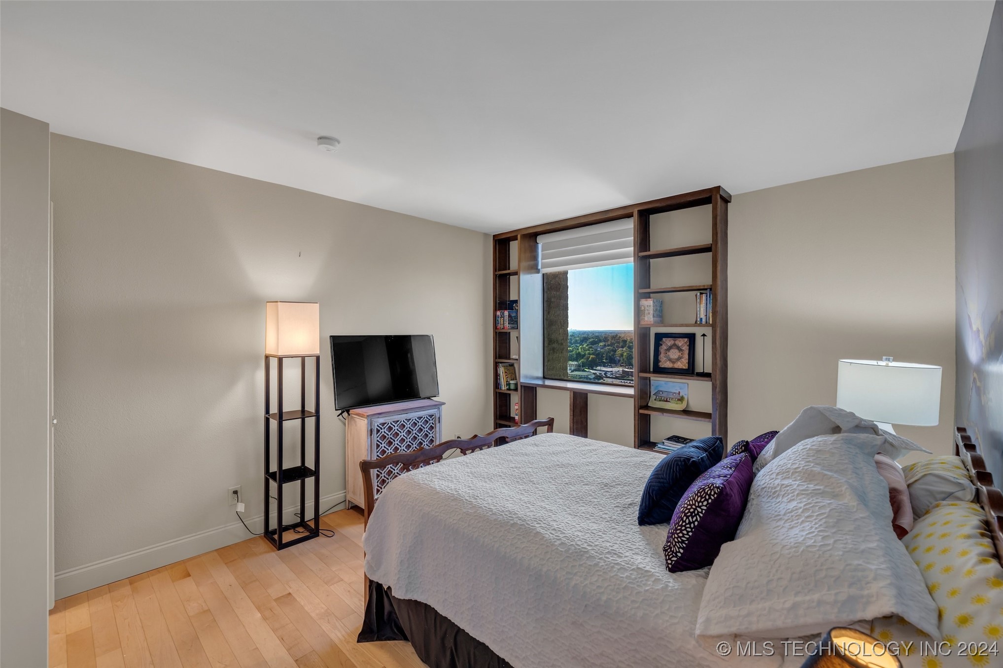 1502 S Boulder Avenue 13G