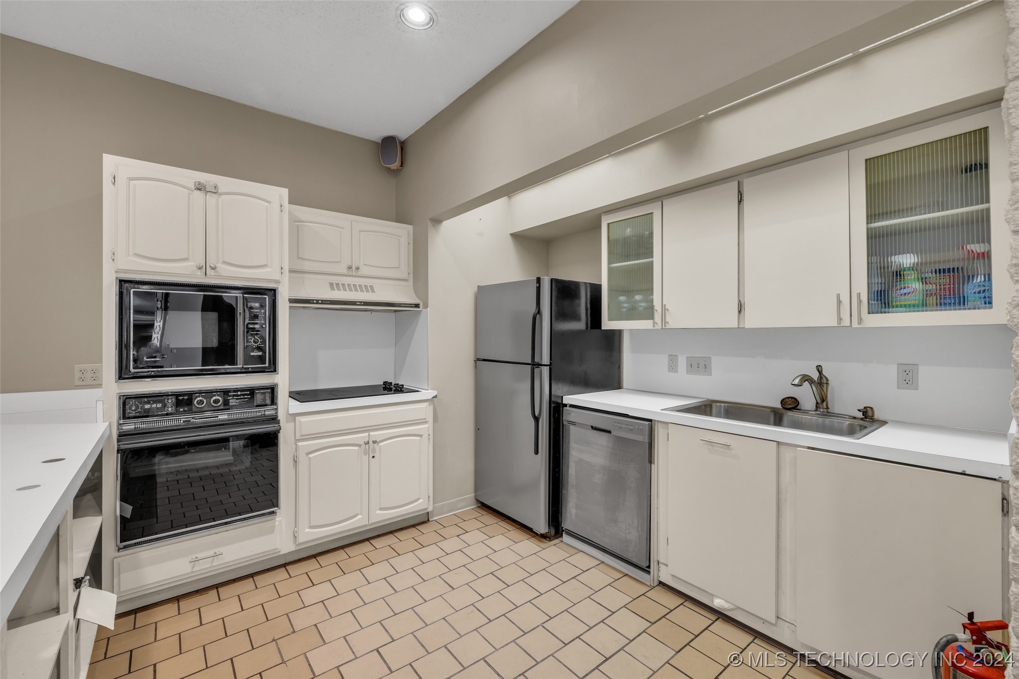 1502 S Boulder Avenue 13G