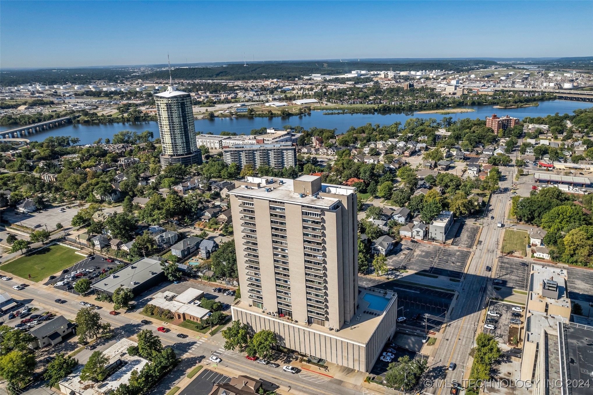 1502 S Boulder Avenue 13G