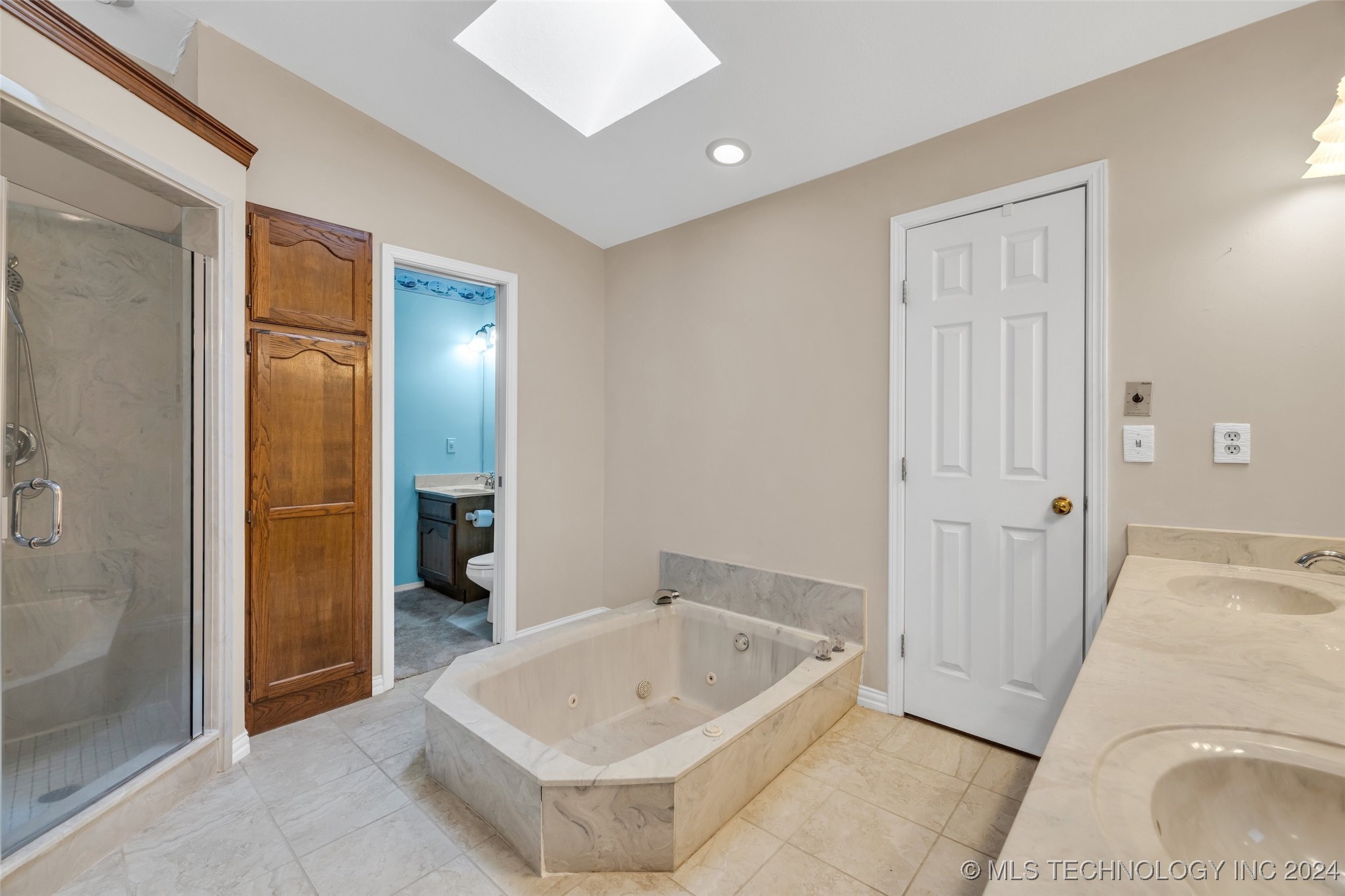 12403 E 90th Street N