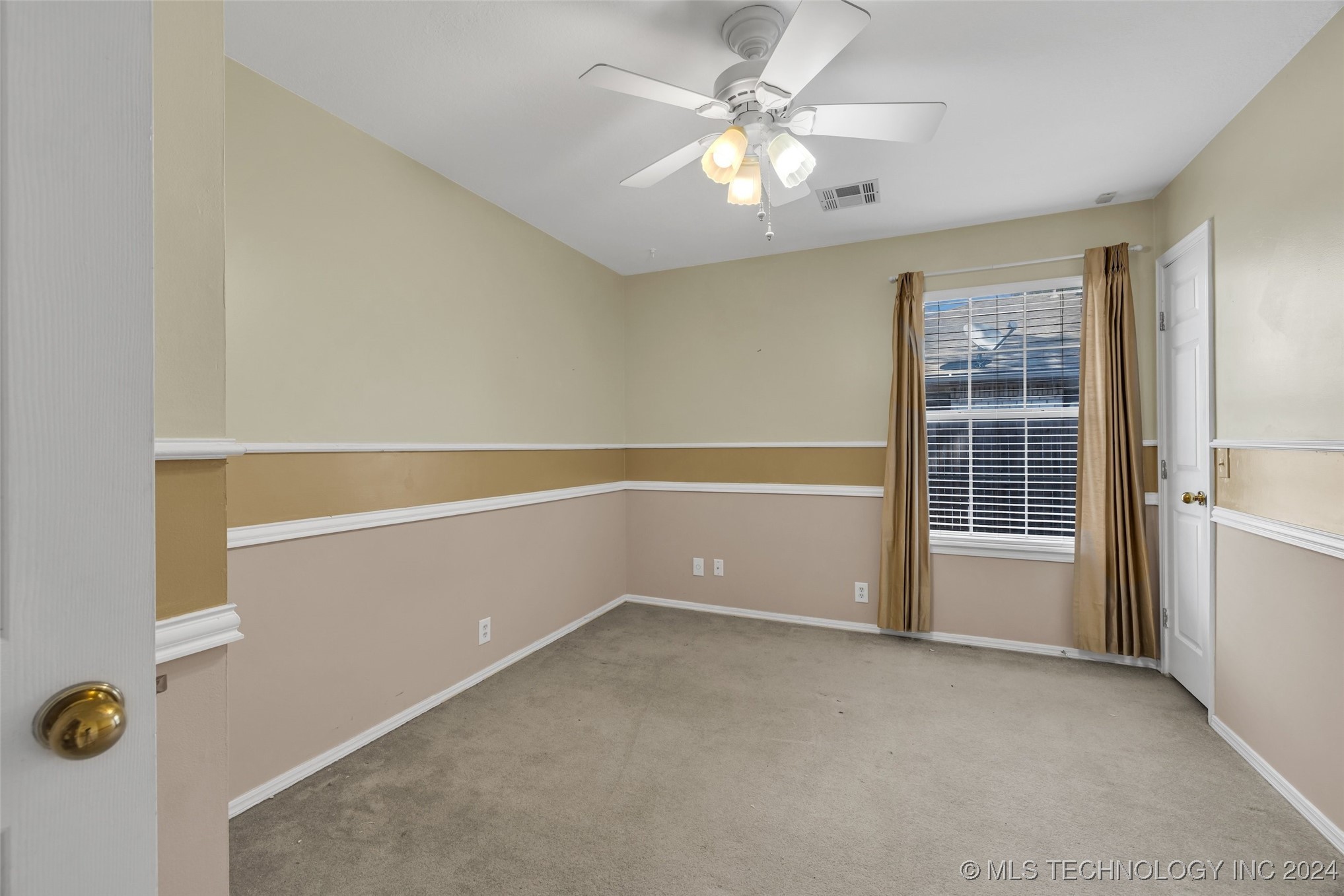 12403 E 90th Street N