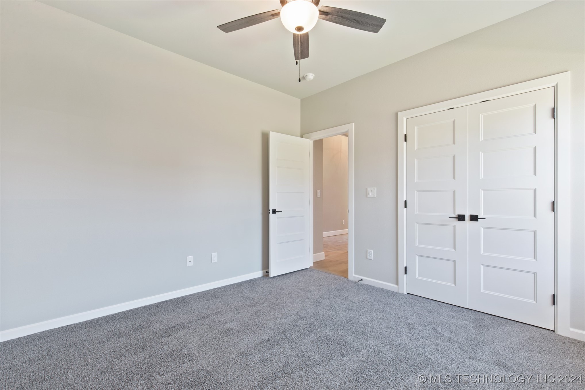 13641 S 21st Place