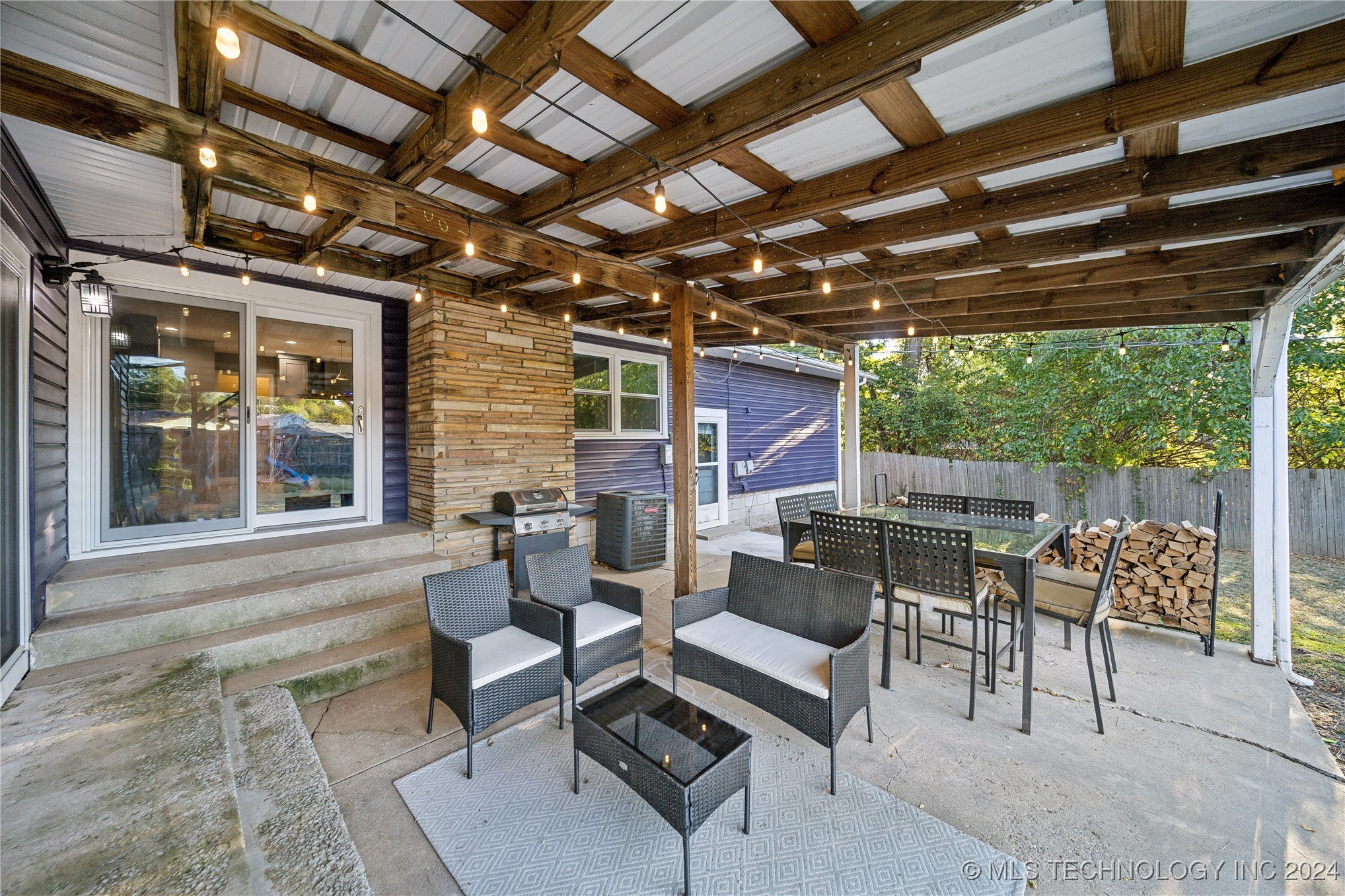1108 N Highland Drive