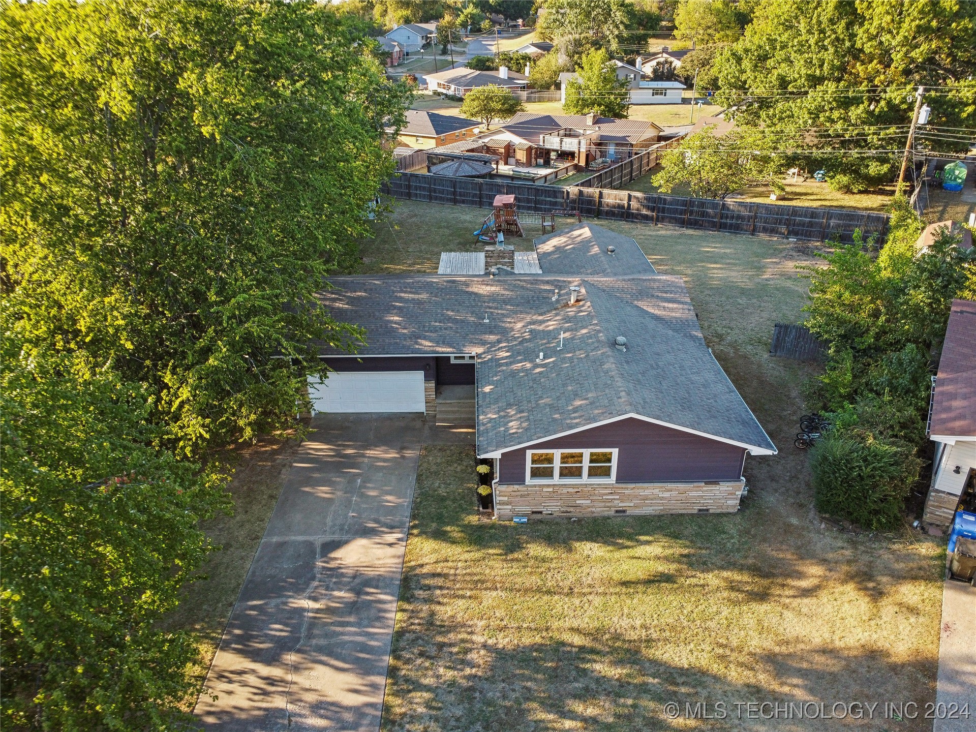 1108 N Highland Drive