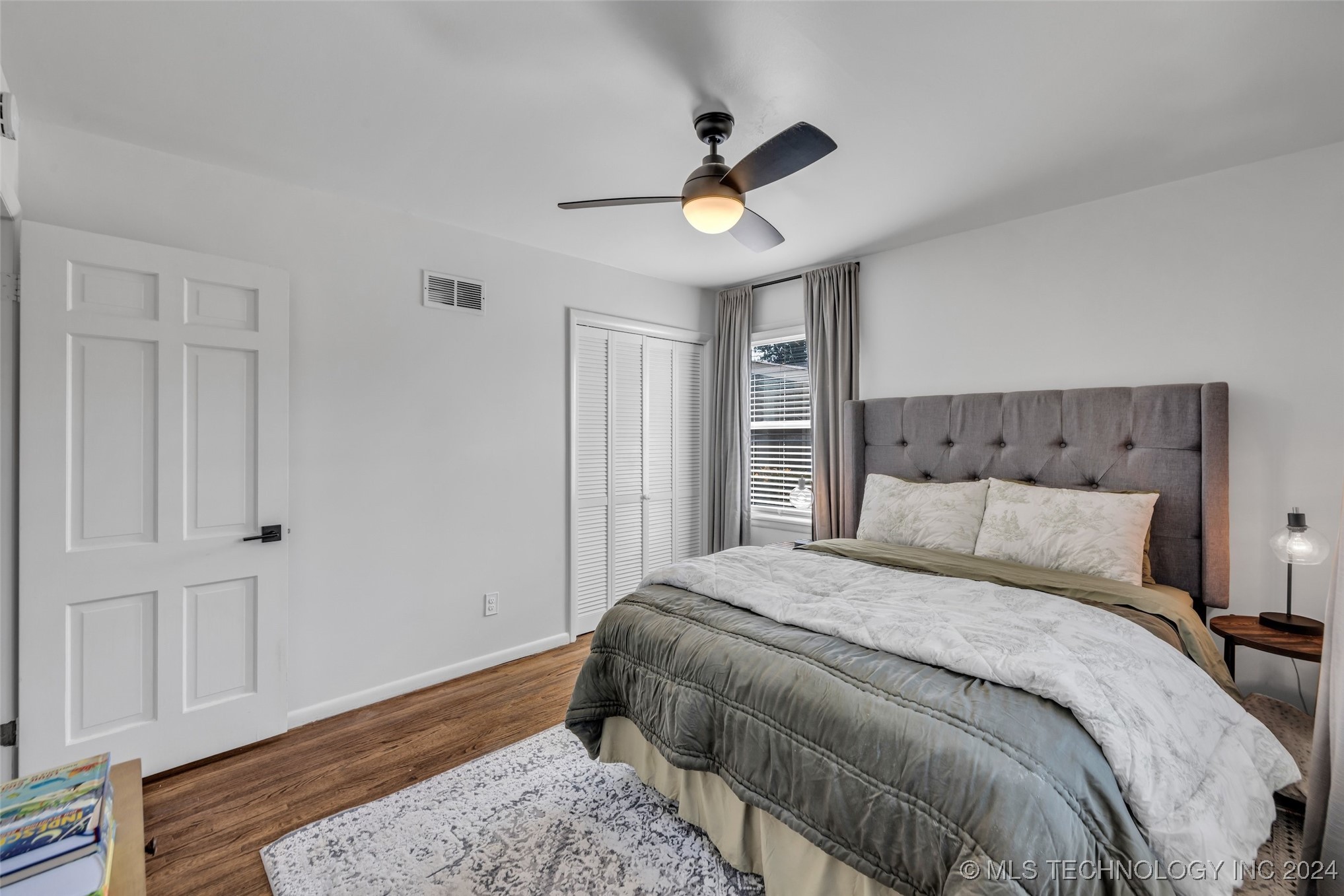 5429 S Pittsburg Avenue