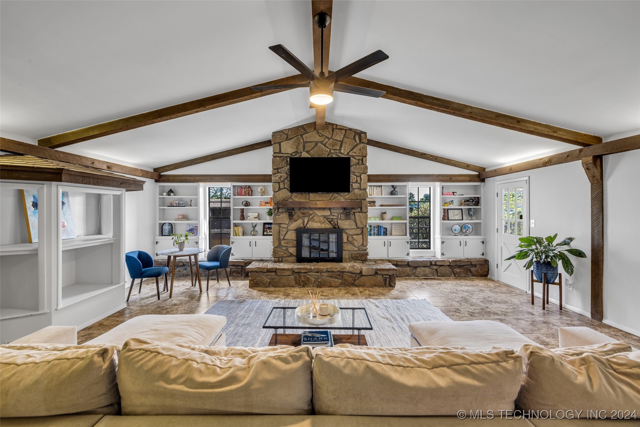 5429 S Pittsburg Avenue