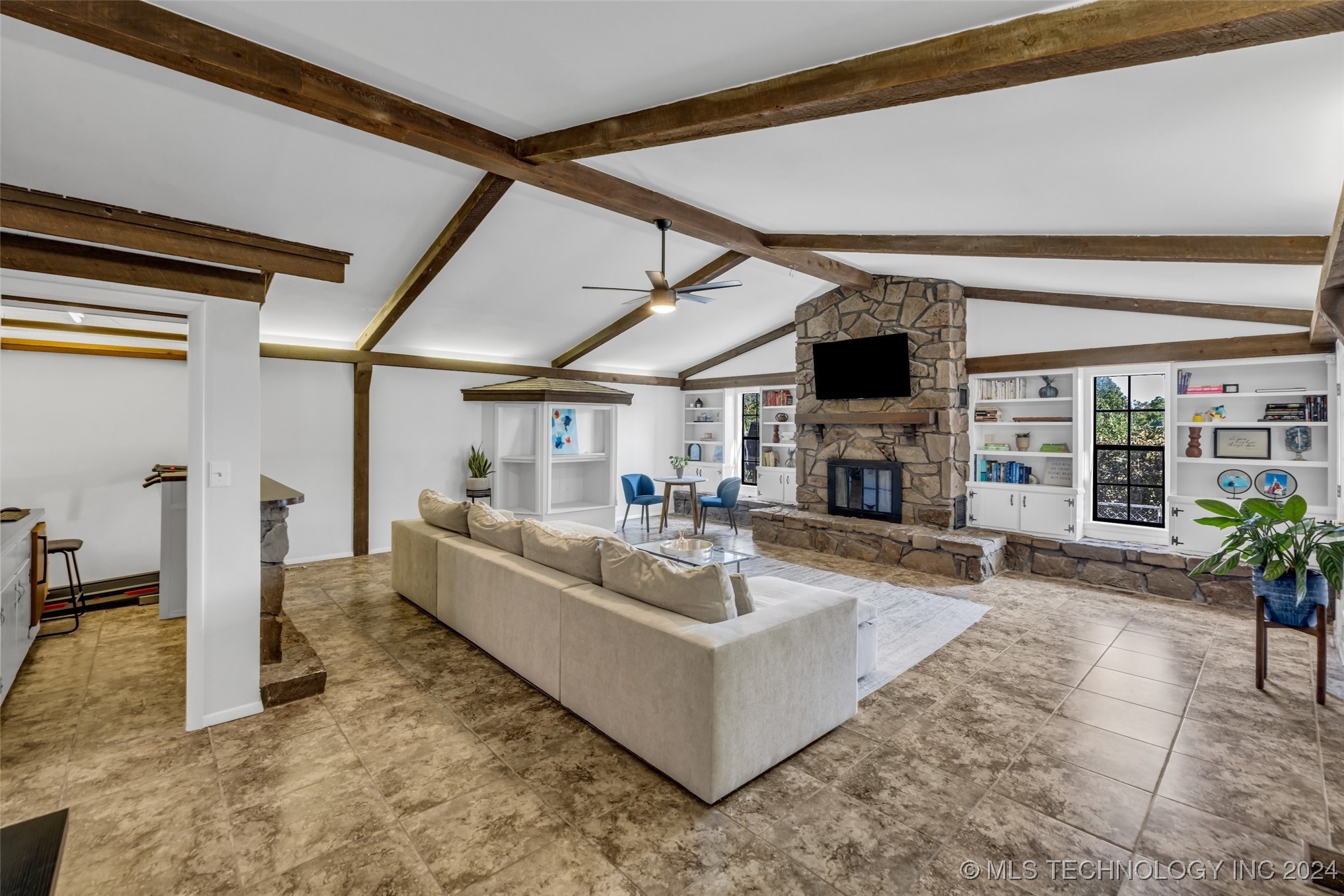 5429 S Pittsburg Avenue