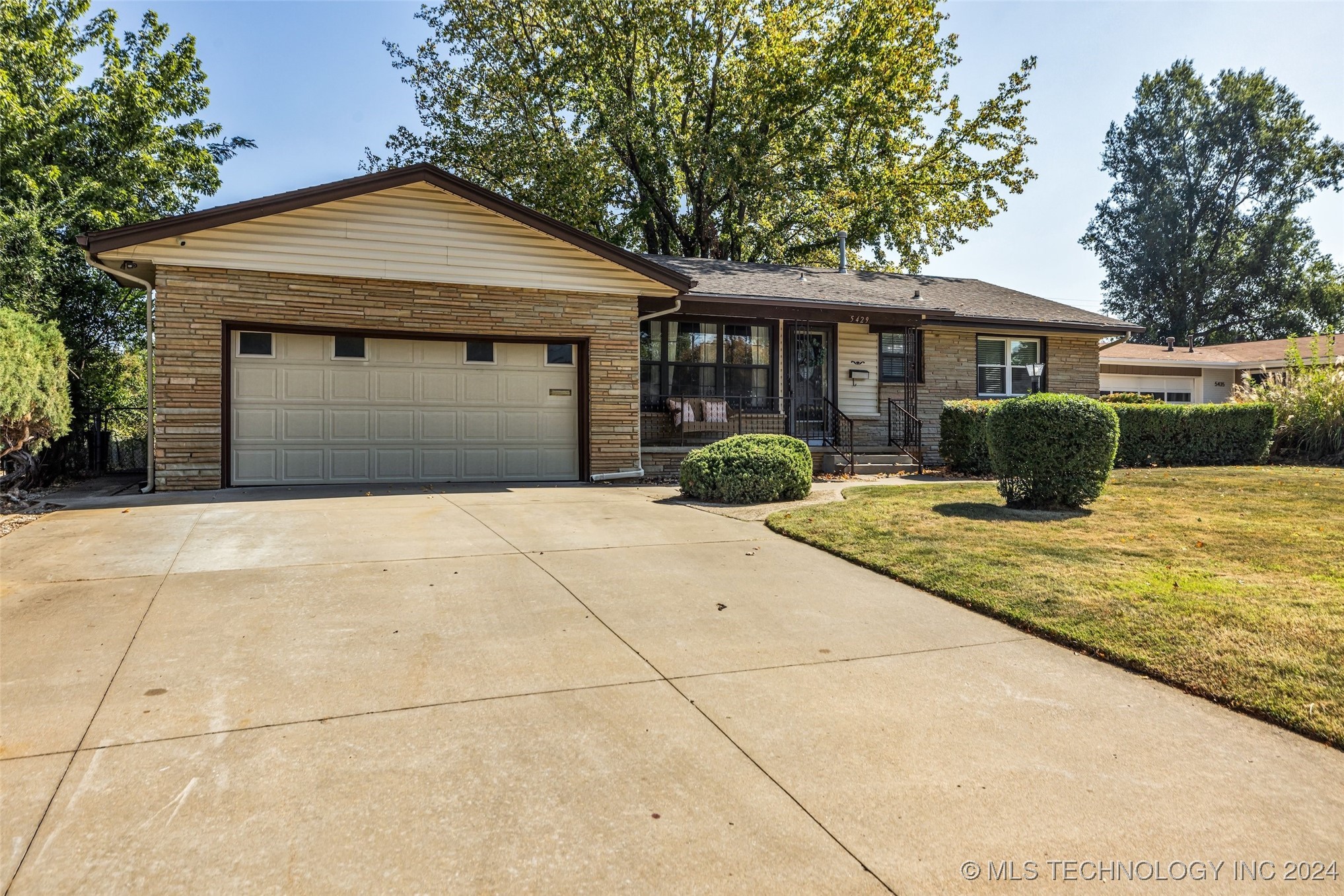 5429 S Pittsburg Avenue