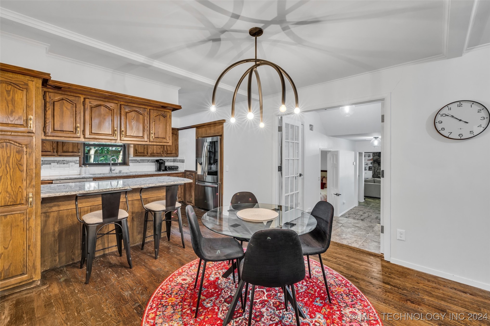 5429 S Pittsburg Avenue